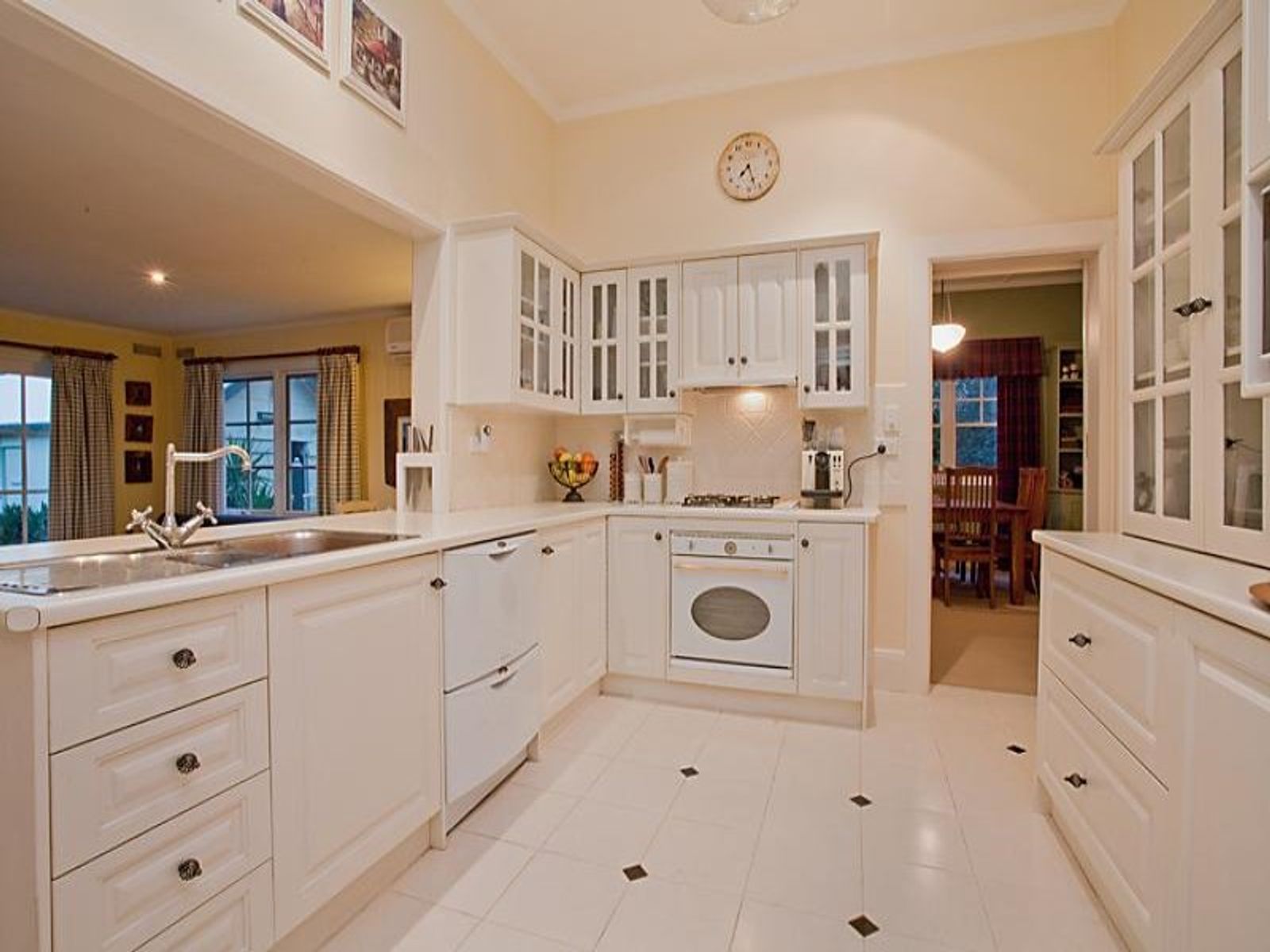 33 Elliott Street, Ascot Vale - Thumbnail 7