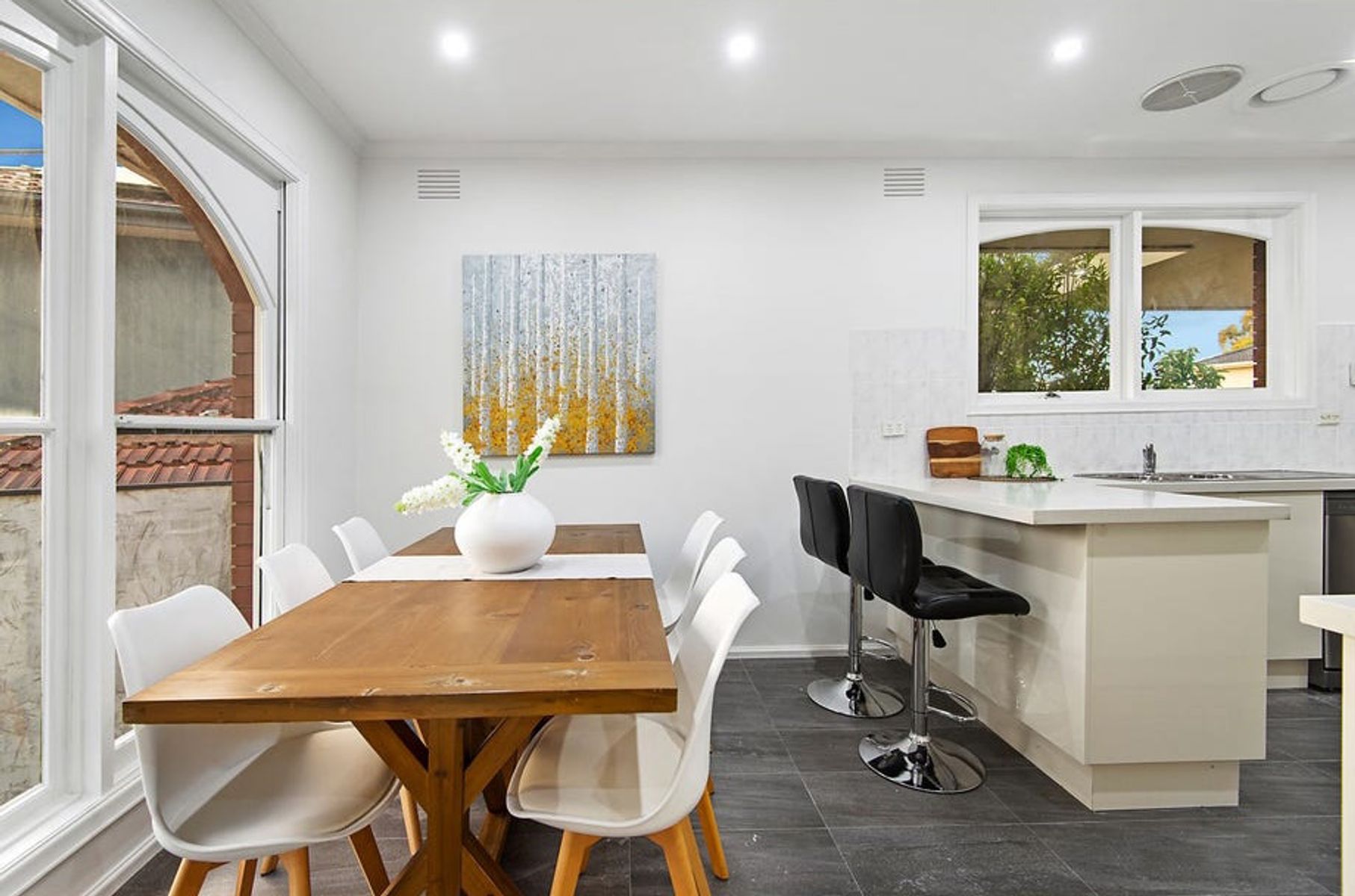 27 Ballantyne Street, Burwood East VIC 3151, Burwood East - Thumbnail 3