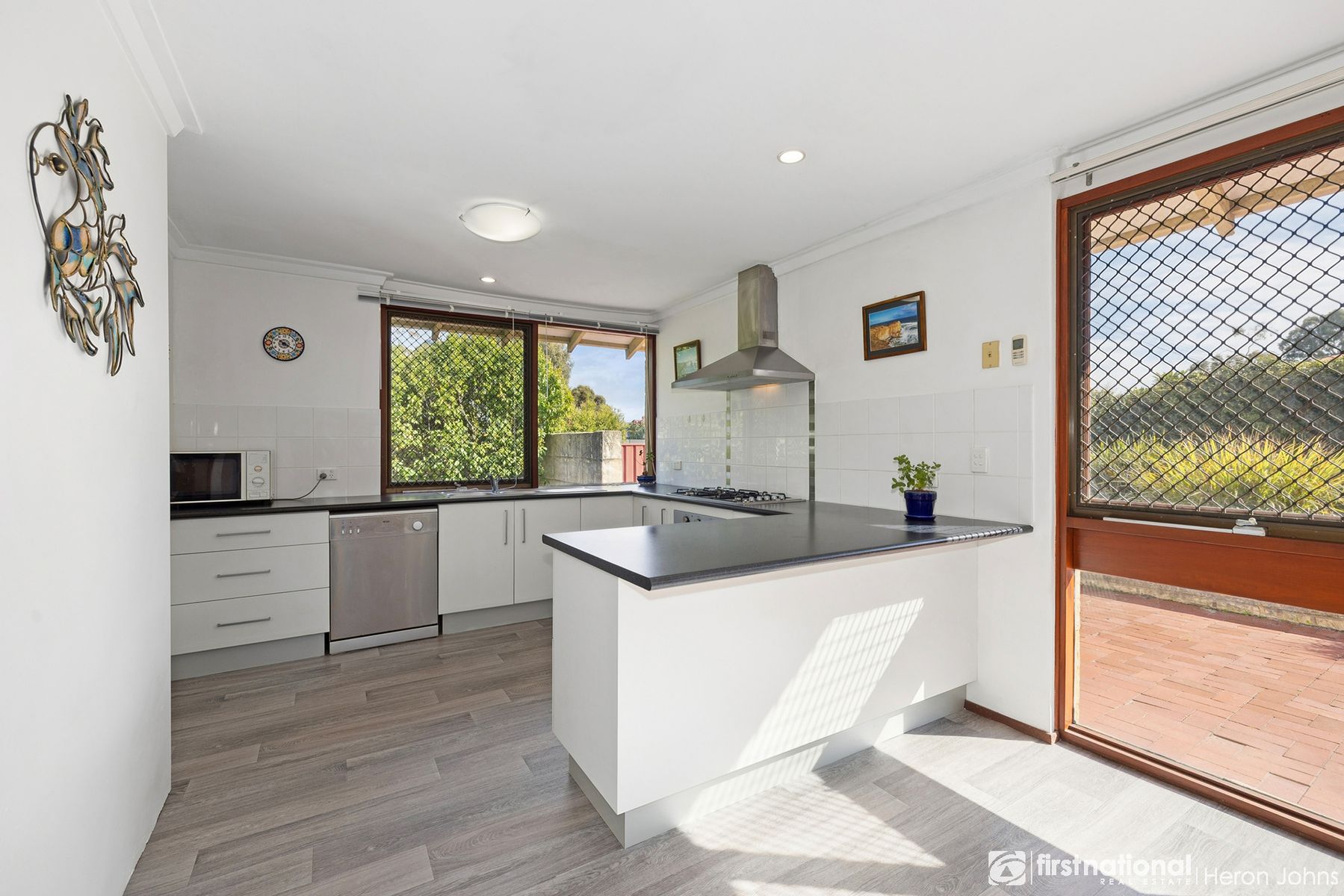 92 DARLEY CIRCLE, Bull Creek WA 6149, Bull Creek - Image 1
