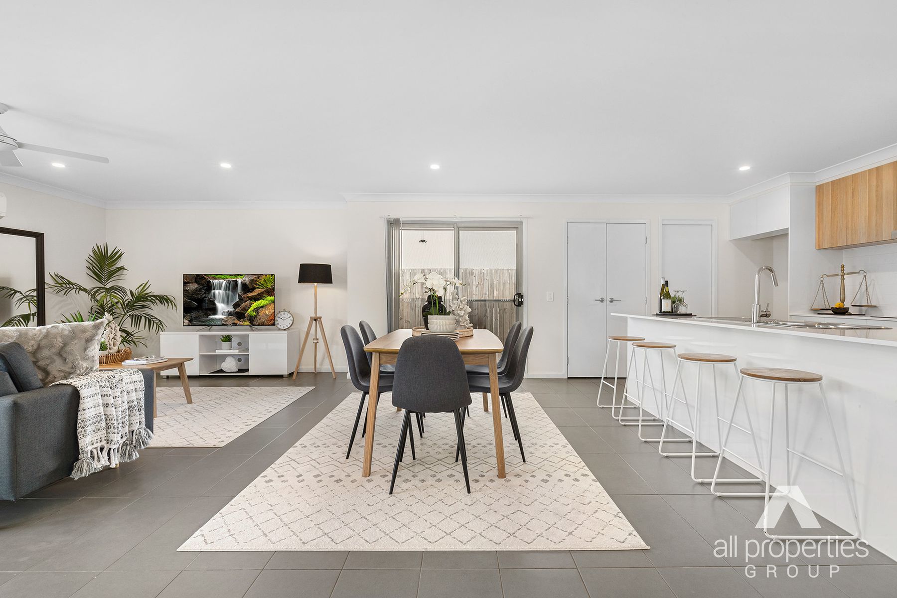 6 Dominic Place, Heathwood QLD 4110, Heathwood - Thumbnail 2