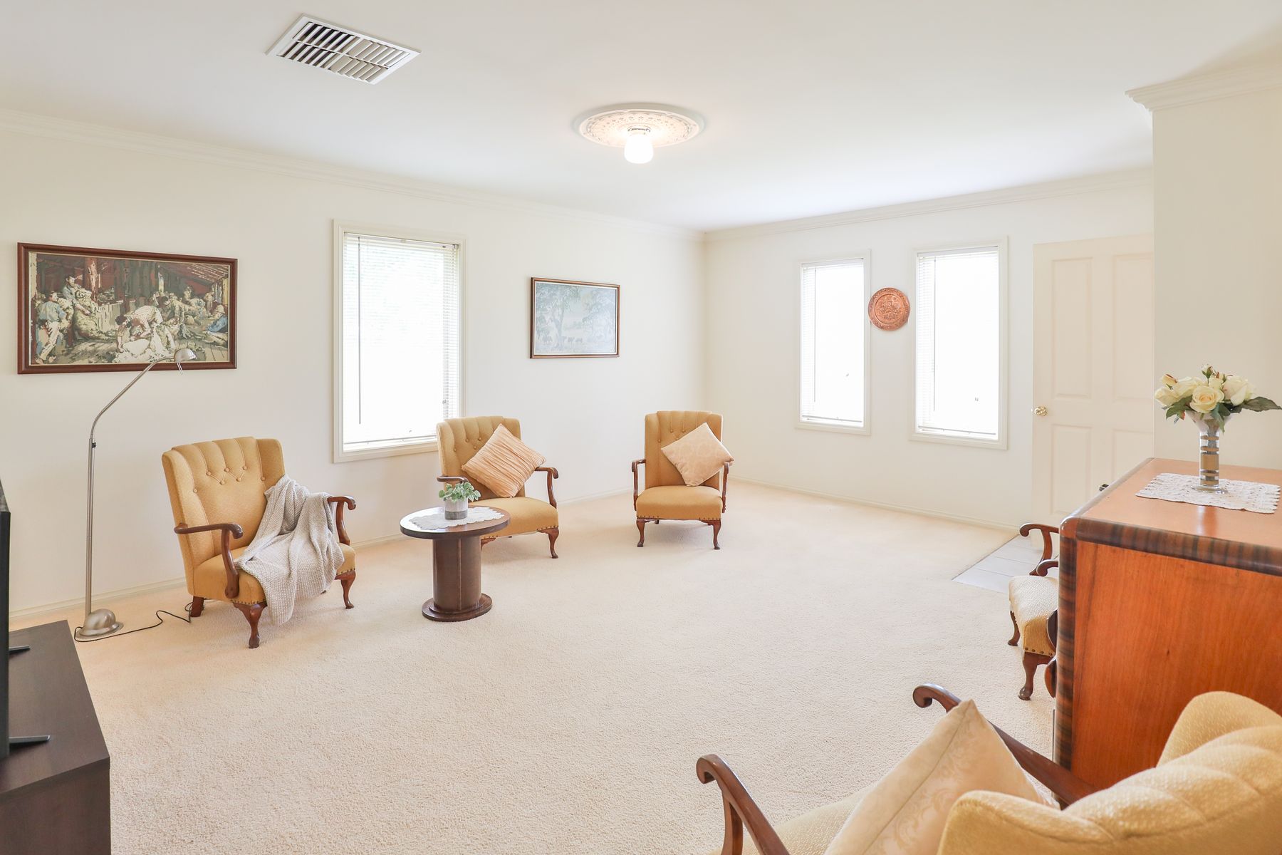15 James Cook Drive, Mildura - Thumbnail 5