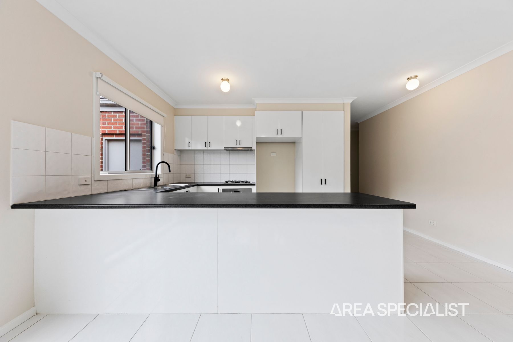 18 Green Orchid Circuit, Pakenham, VIC 3810, Pakenham - Thumbnail 4