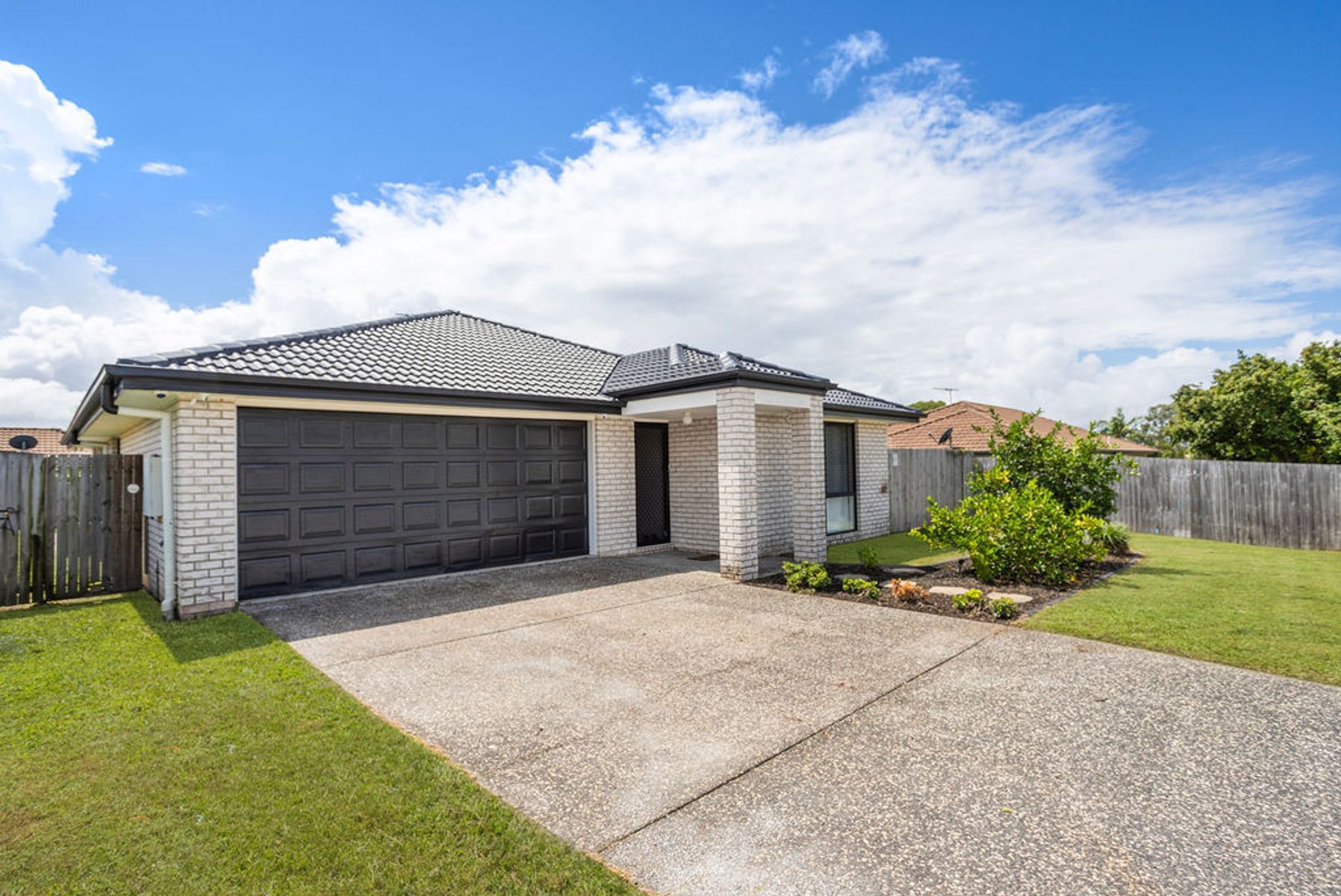 241 Herses Road, Eagleby QLD 4207, Eagleby - Thumbnail 2