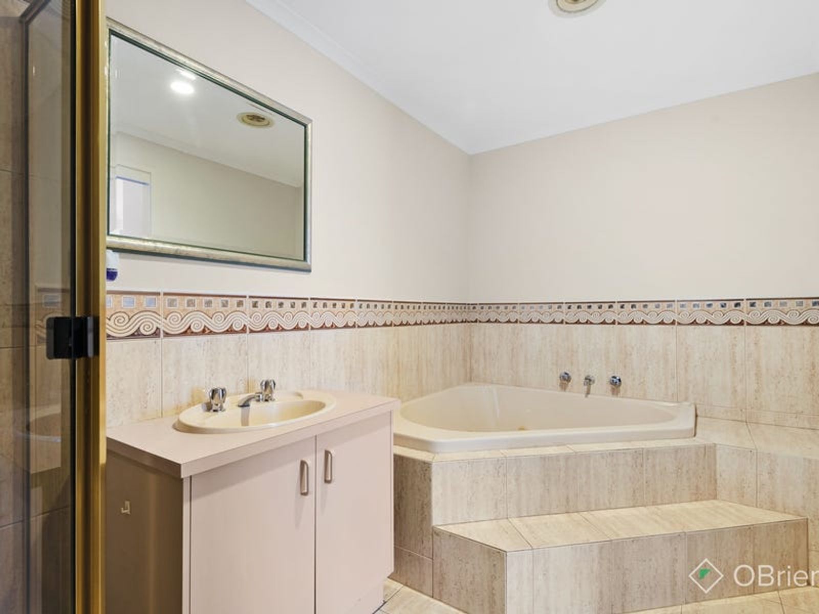 156 David Collins Drive, Endeavour Hills, VIC 3802, Endeavour Hills - Thumbnail 6