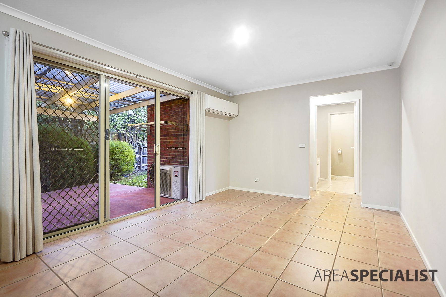 45 Bateman Grove, Hampton Park, VIC 3976, Hampton Park - Thumbnail 2