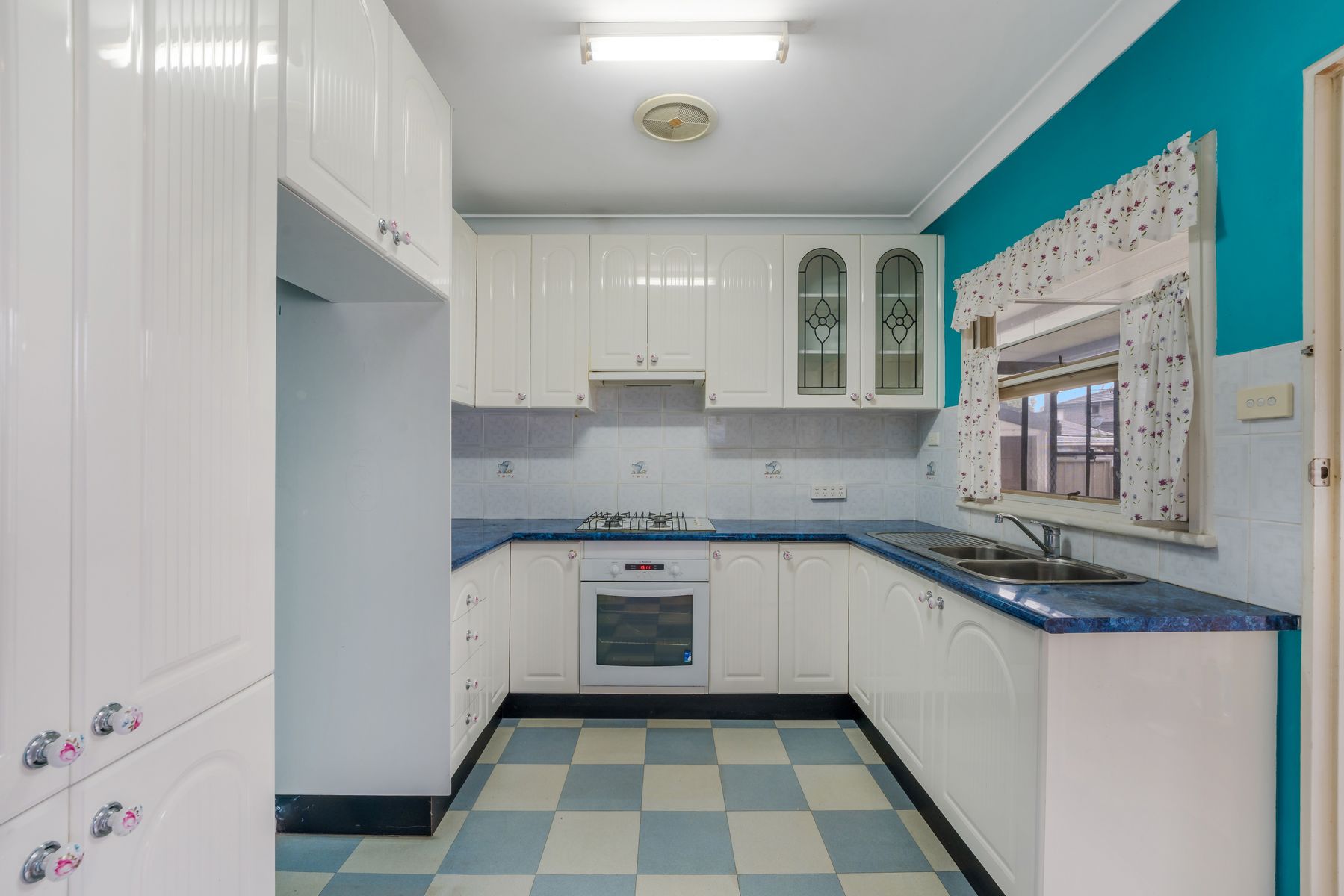 42 Hawkesbury Street, Fairfield West NSW 2165, Fairfield West - Thumbnail 2