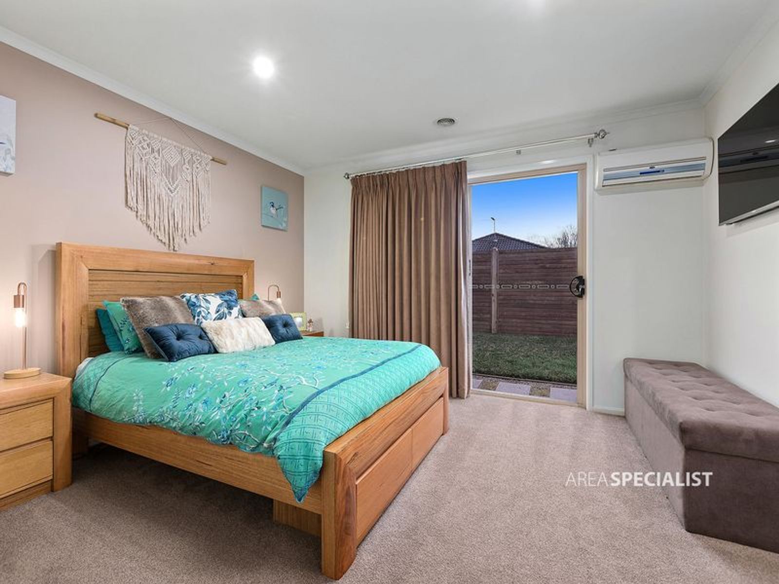 17 Ebony Street, Cranbourne, VIC 3977, Cranbourne - Thumbnail 8