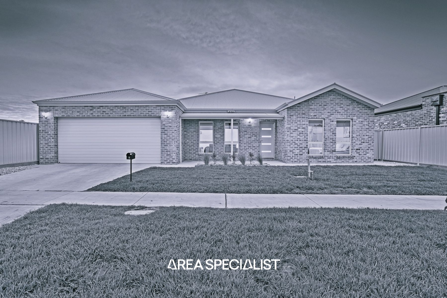 5 Amalfi Way, Irymple VIC 3498, Irymple - Thumbnail 2