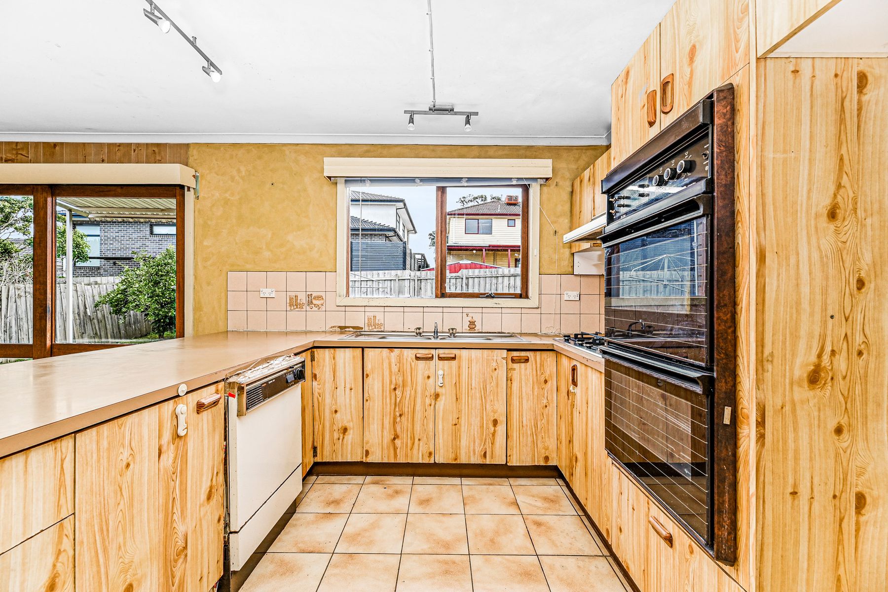 11 Goodwood Drive, Springvale, VIC 3171, Springvale - Thumbnail 6