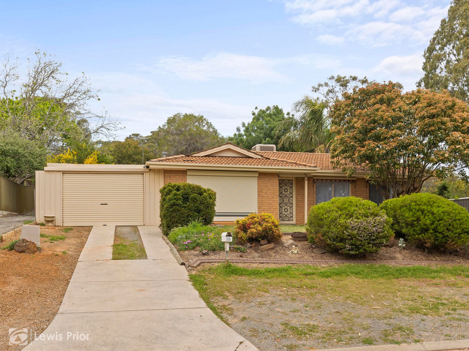 10 Summerford Road, Aberfoyle Park SA 5159, Aberfoyle Park - Image 1