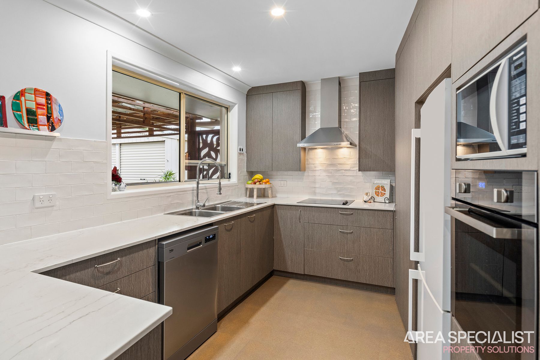25 Pelican Parade, Jacobs Well, QLD 4208, Jacobs Well - Thumbnail 7