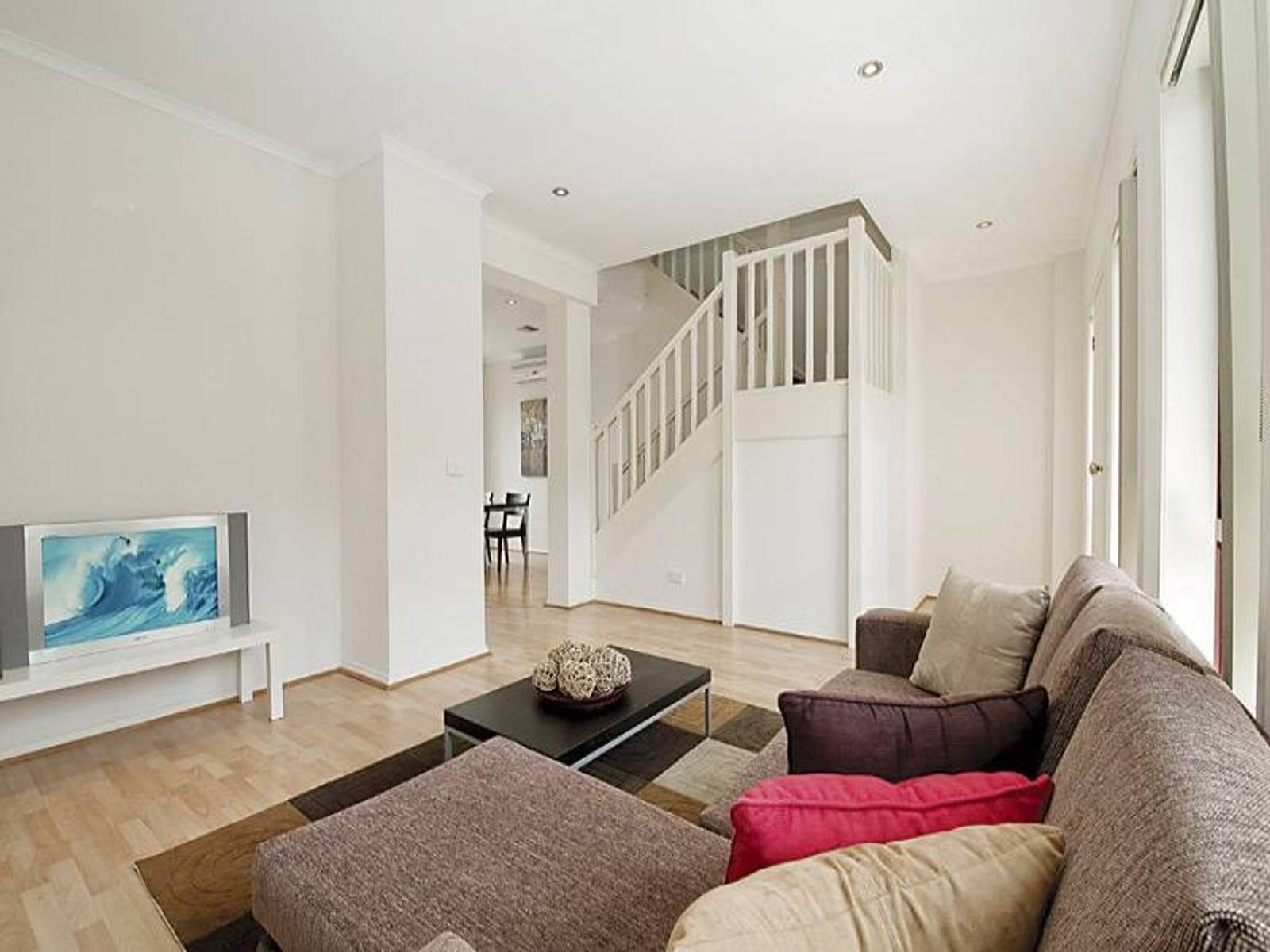 24 Newton Street, Kensington - Thumbnail 6