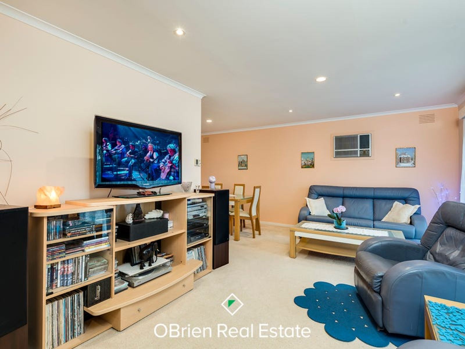 22 William Hovell Drive, Endeavour Hills, VIC 3802, Endeavour Hills - Thumbnail 2