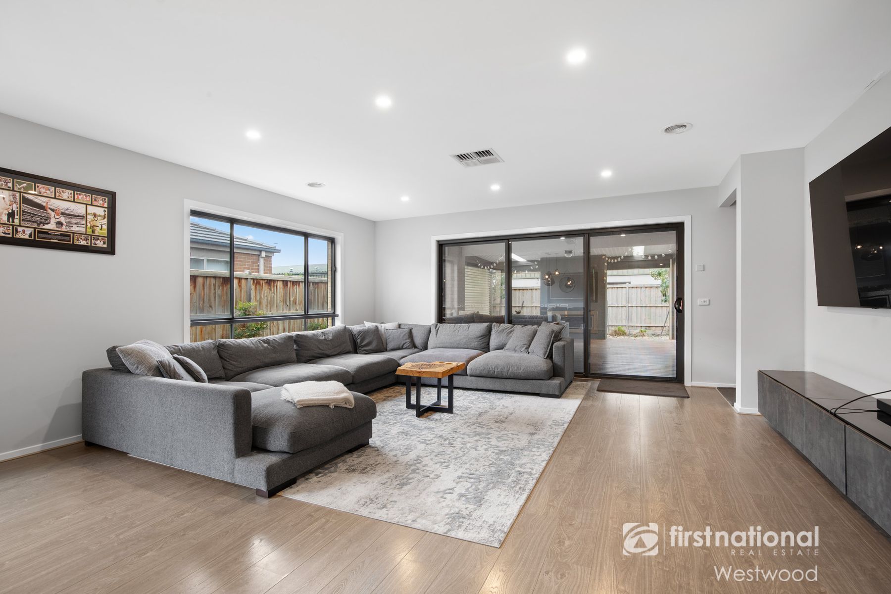 25 Topper Street, Werribee VIC 3030, Werribee - Thumbnail 8