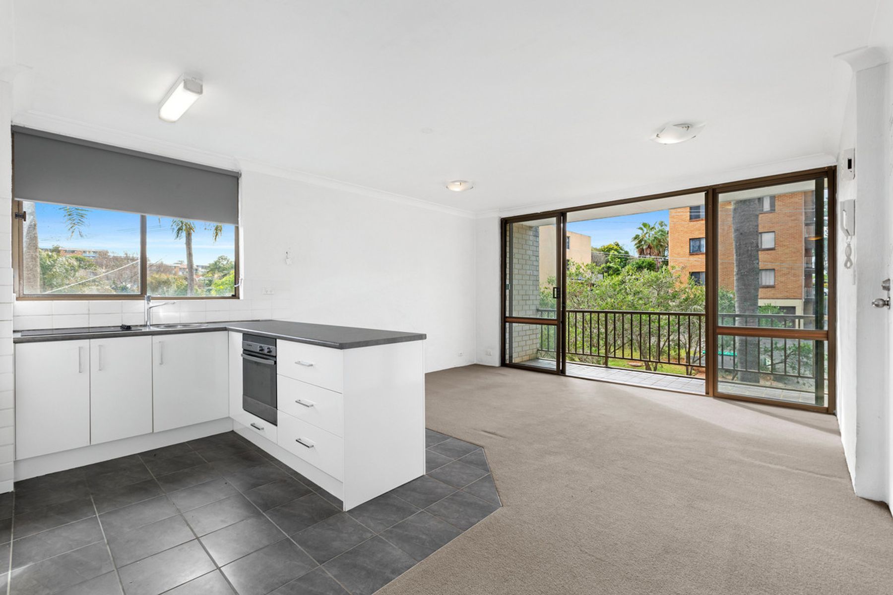 11/21 Surf Street, Port Macquarie NSW 2444, Port Macquarie - Thumbnail 2