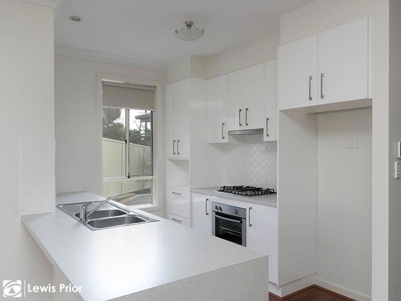 18 Crozier Terrace, Oaklands Park SA 5046, Oaklands Park - Thumbnail 2