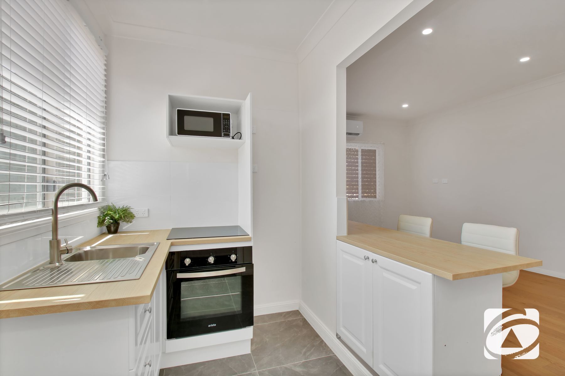 16 Bonanza Street, Broken Hill NSW 2880, Broken Hill - Thumbnail 3