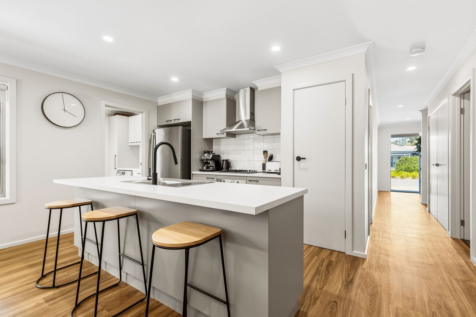 6 Courage Court, Strathfieldsaye VIC 3551, Strathfieldsaye - Thumbnail 2