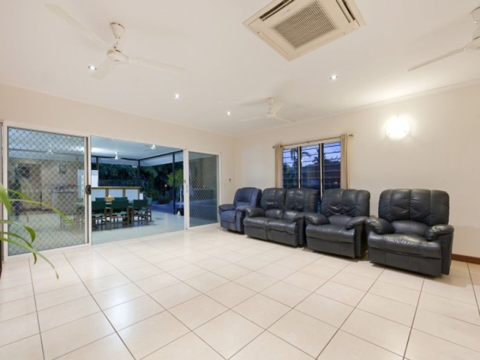 14 Musgrave Crescent, Coconut Grove NT 0810, Coconut Grove - Thumbnail 4