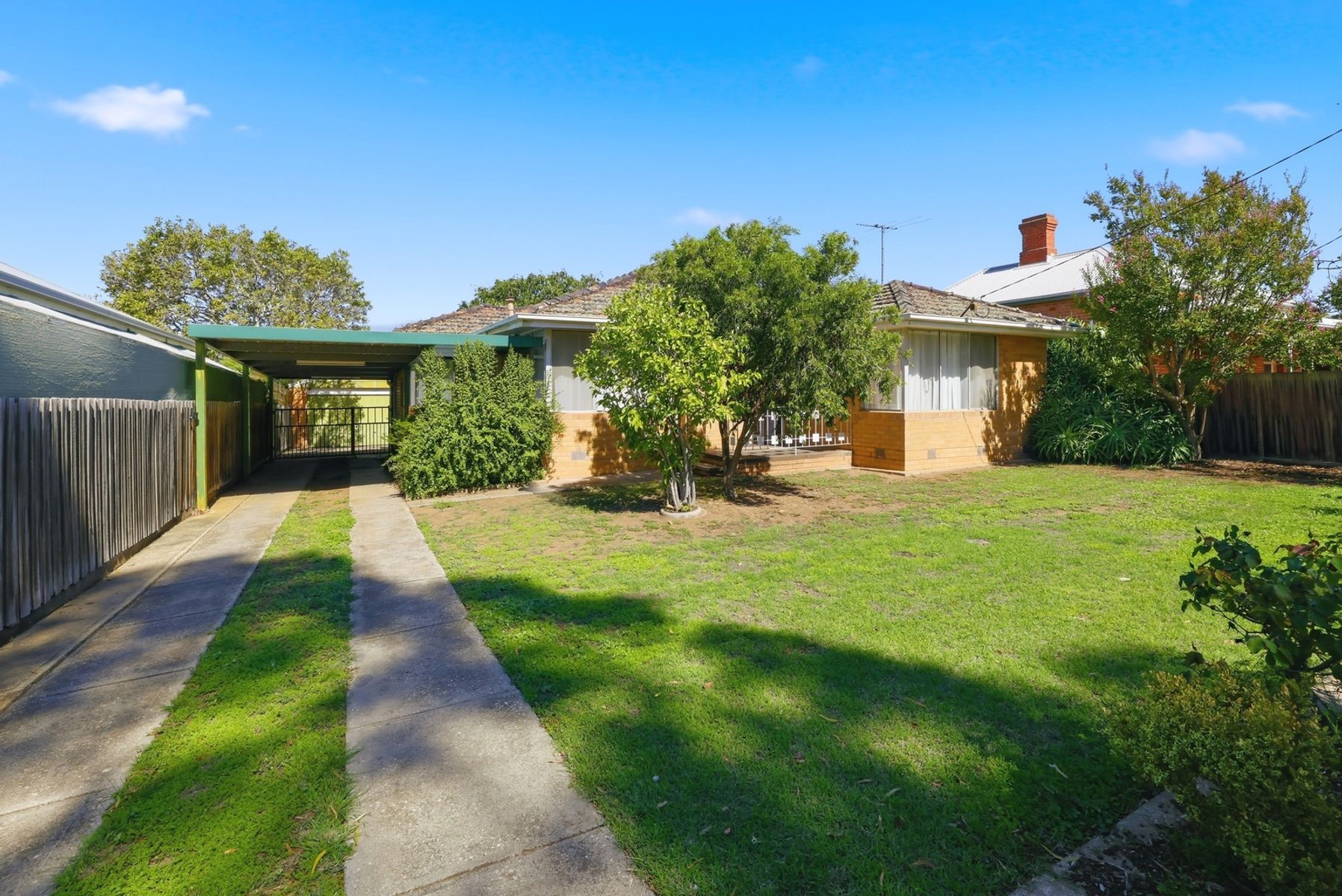 9 McFarland Street, Bacchus Marsh VIC 3340