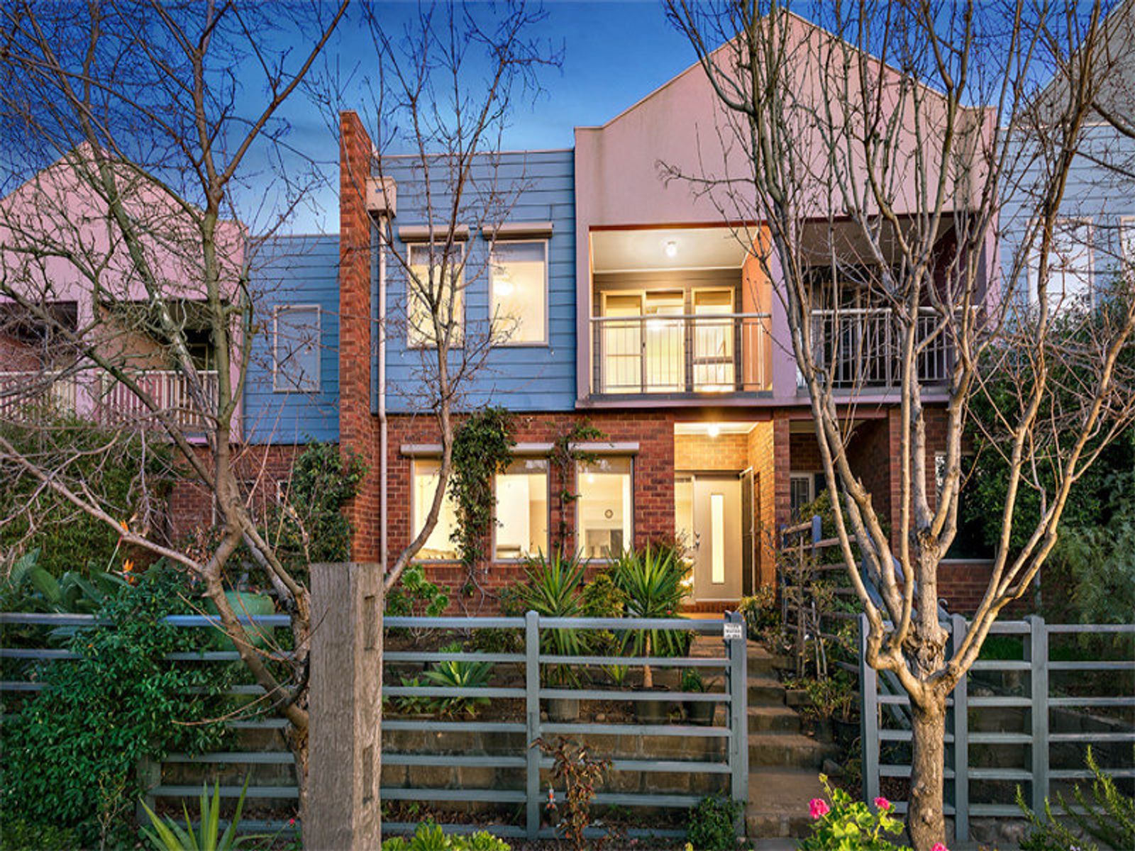 48 Bateman Road, Kensington - Thumbnail 2