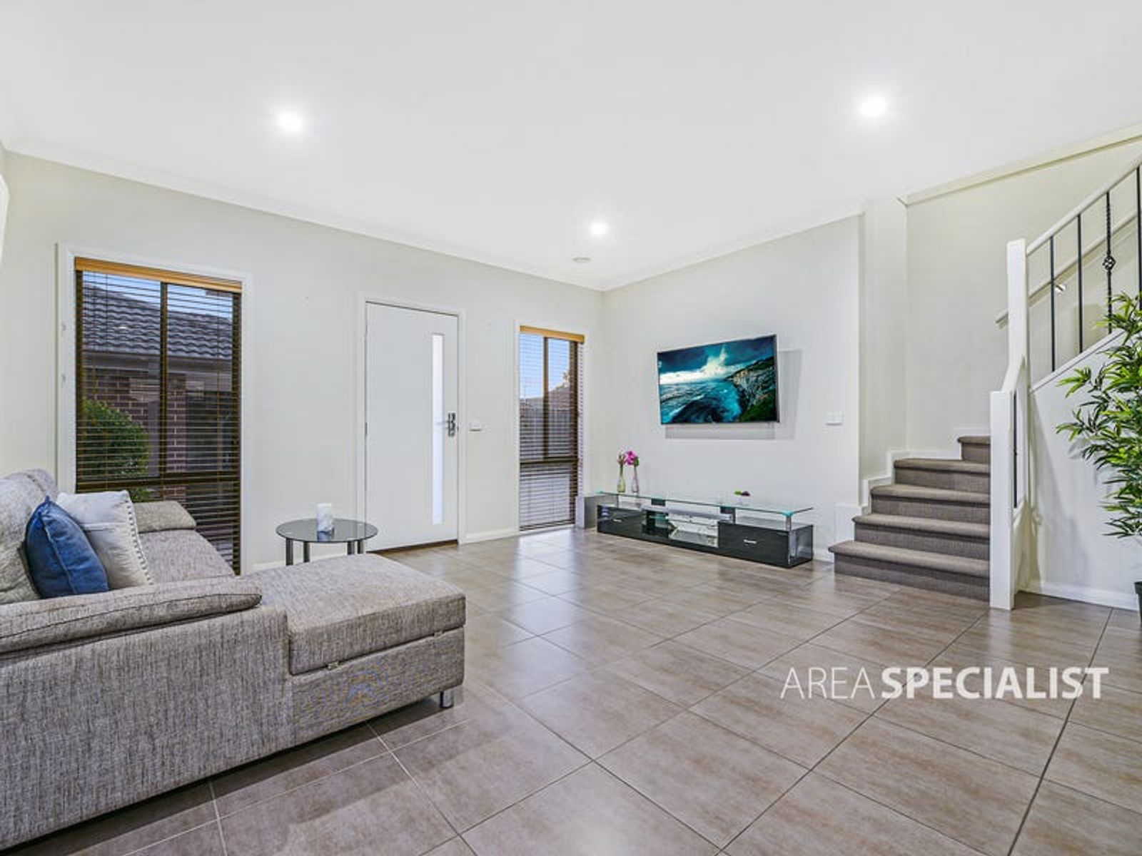 4/12 Stellato Place, Hampton Park, VIC 3976, Hampton Park - Thumbnail 3