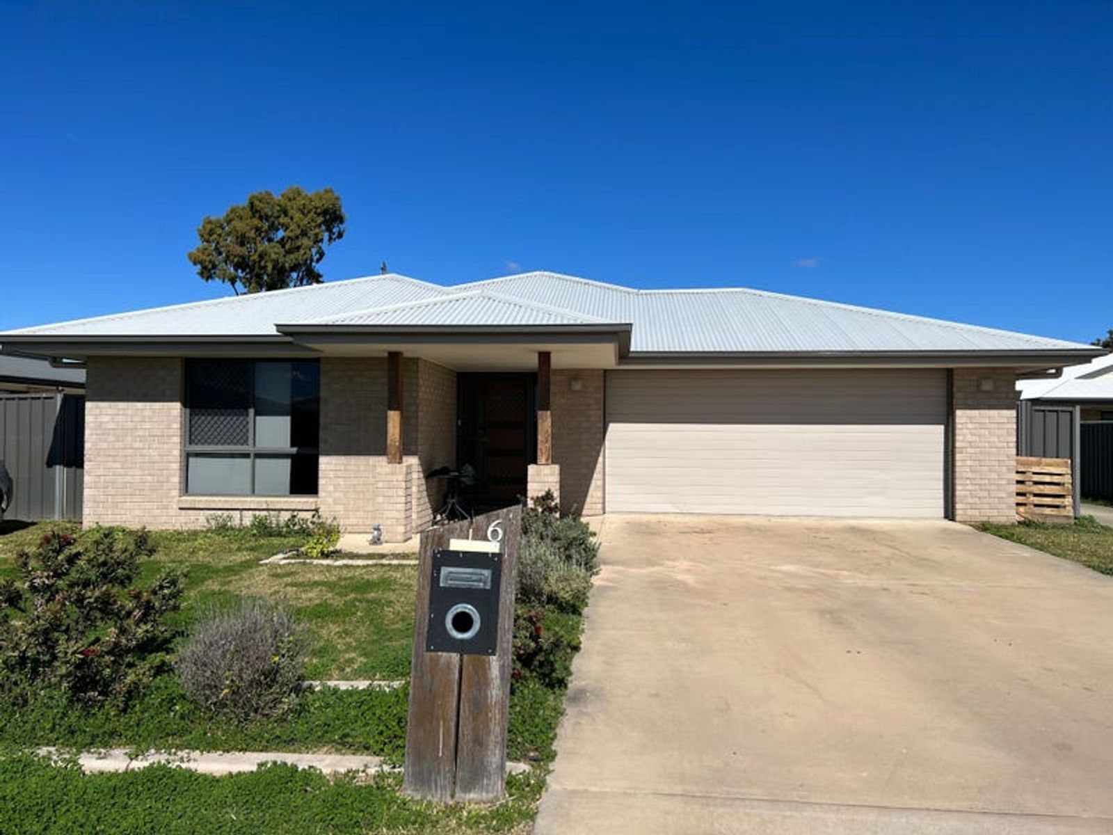 6 Dudley St, Chinchilla QLD 4413