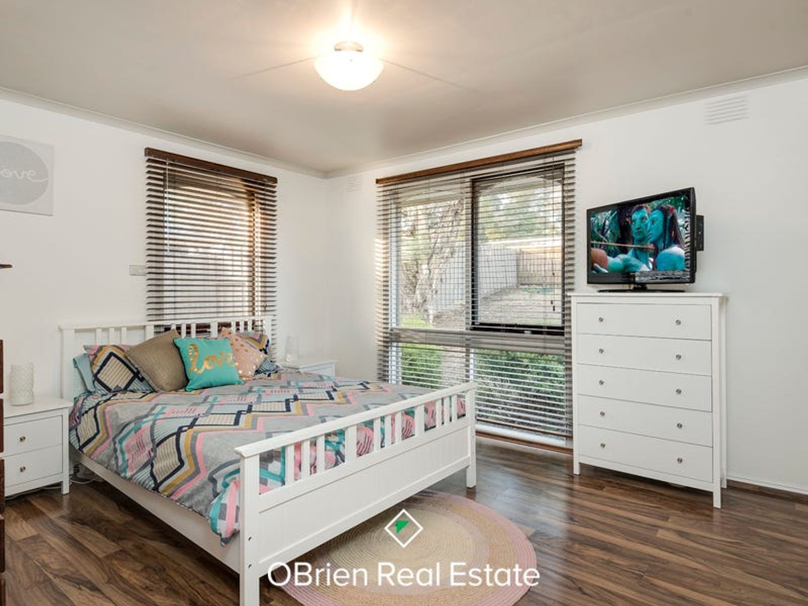 14 Ravenhill Crescent, Endeavour Hills, VIC 3802, Endeavour Hills - Thumbnail 4