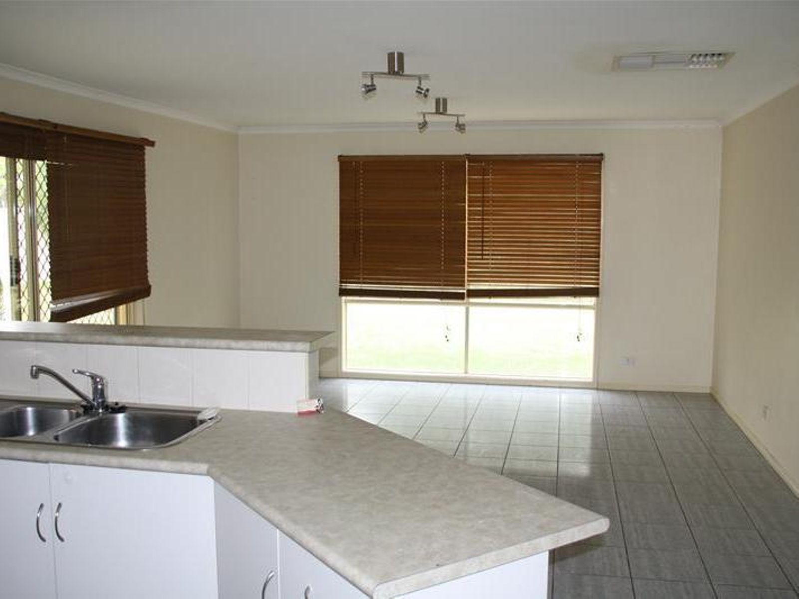 27 Olympic Way, Mildura - Thumbnail 3