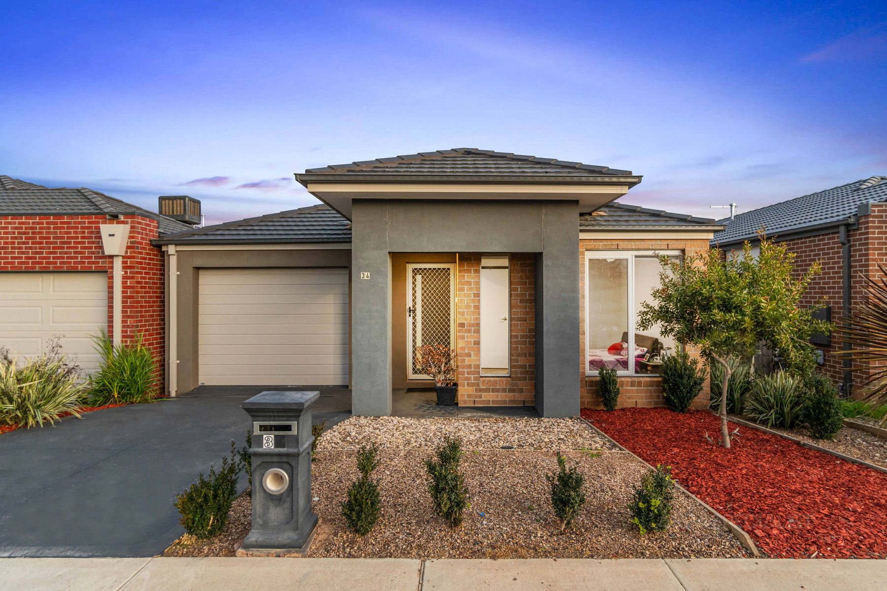 34 Indura Drive, Werribee, VIC 3030, Werribee - Thumbnail 2