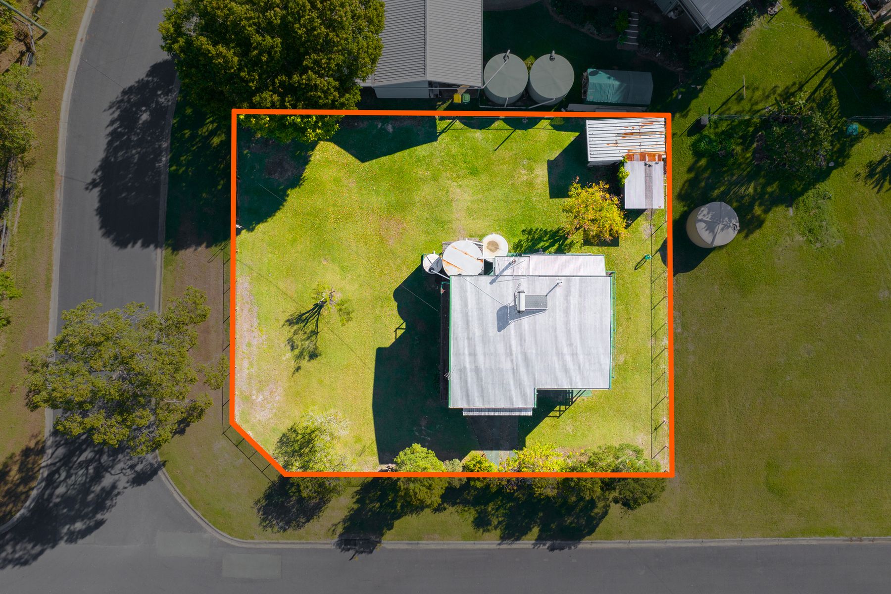 20 Cormorant Crescent, Jacobs Well QLD 4208, Jacobs Well - Thumbnail 2