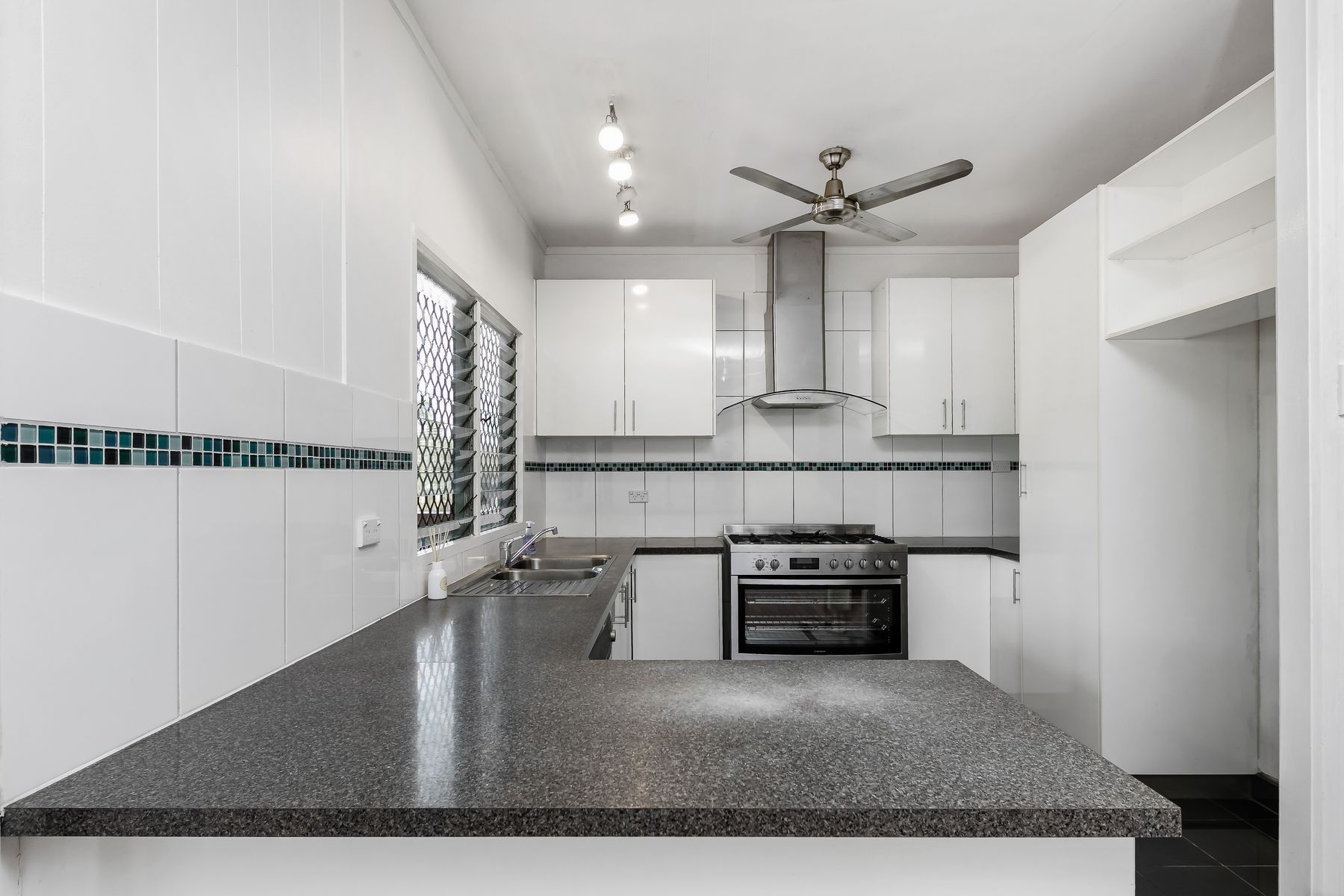 9 Graham Street, Stuart Park NT 0820, Stuart Park - Thumbnail 8