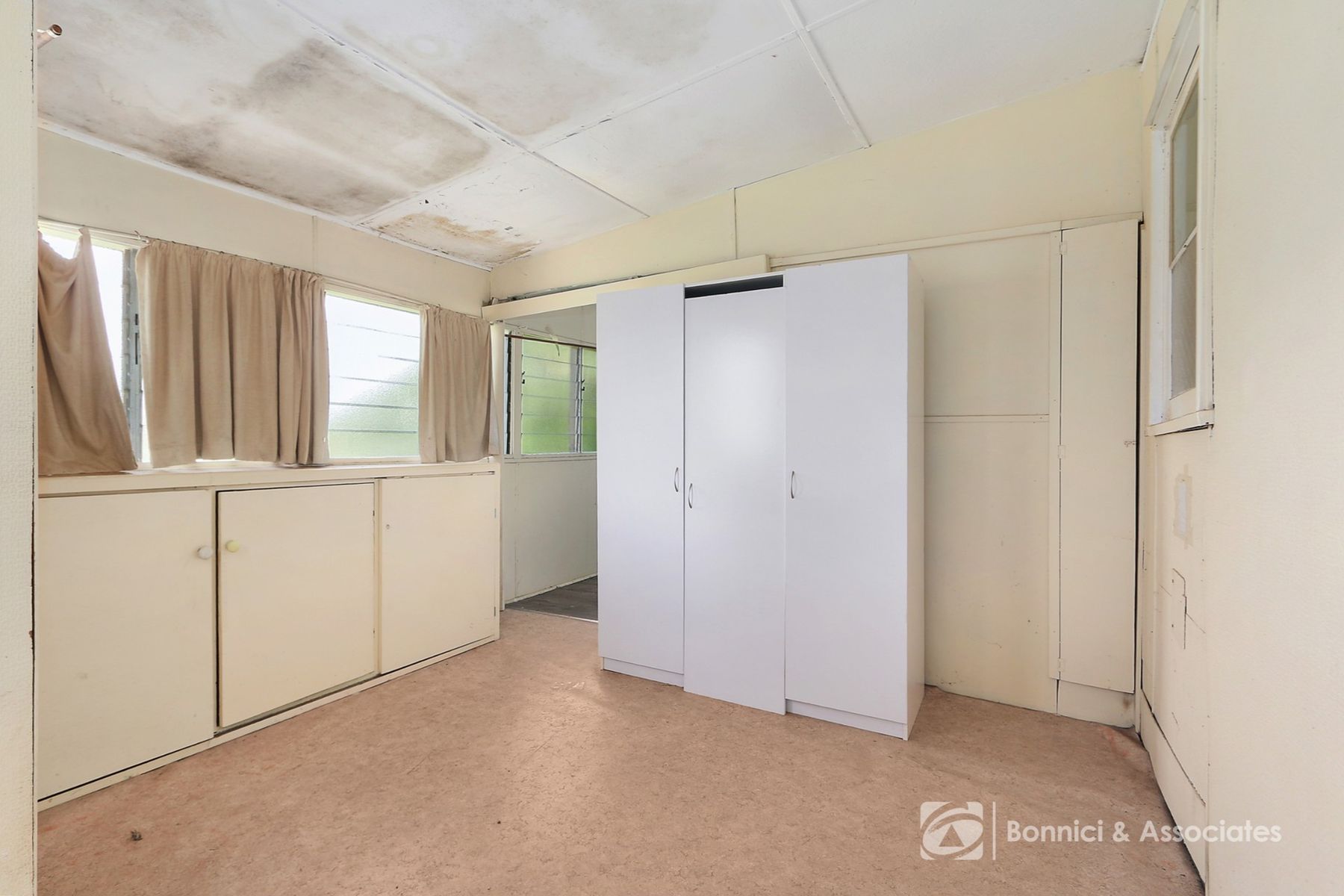 5 Pollard Street, Wodonga VIC 3690, Wodonga - Thumbnail 6