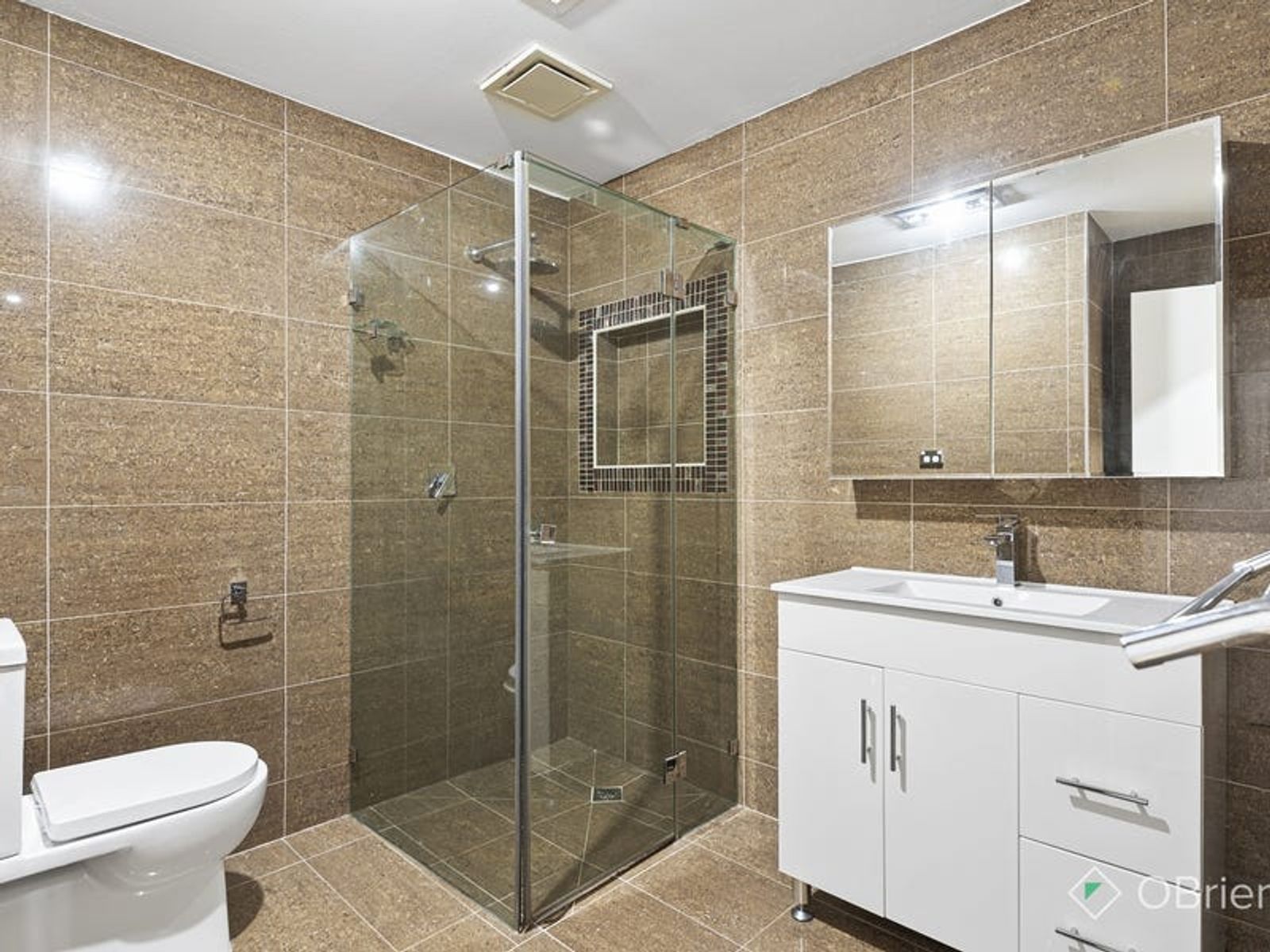95 Matthew Flinders Avenue, Endeavour Hills, VIC 3802, Endeavour Hills - Thumbnail 7