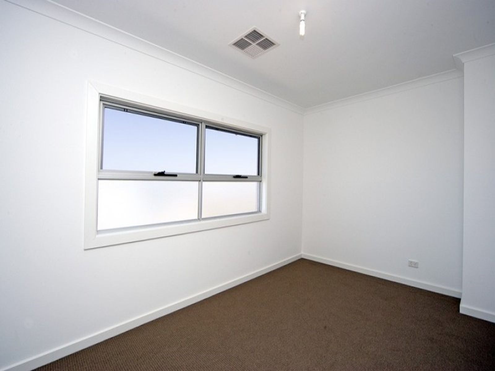 6 Hummock Lane, Mawson Lakes, SA 5095, Mawson Lakes - Thumbnail 3