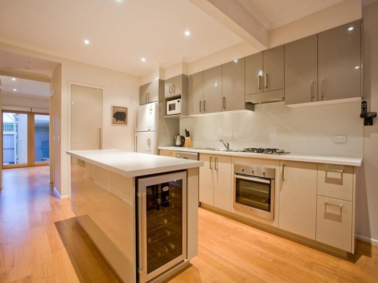 97 Stockmans Way, Kensington - Thumbnail 2