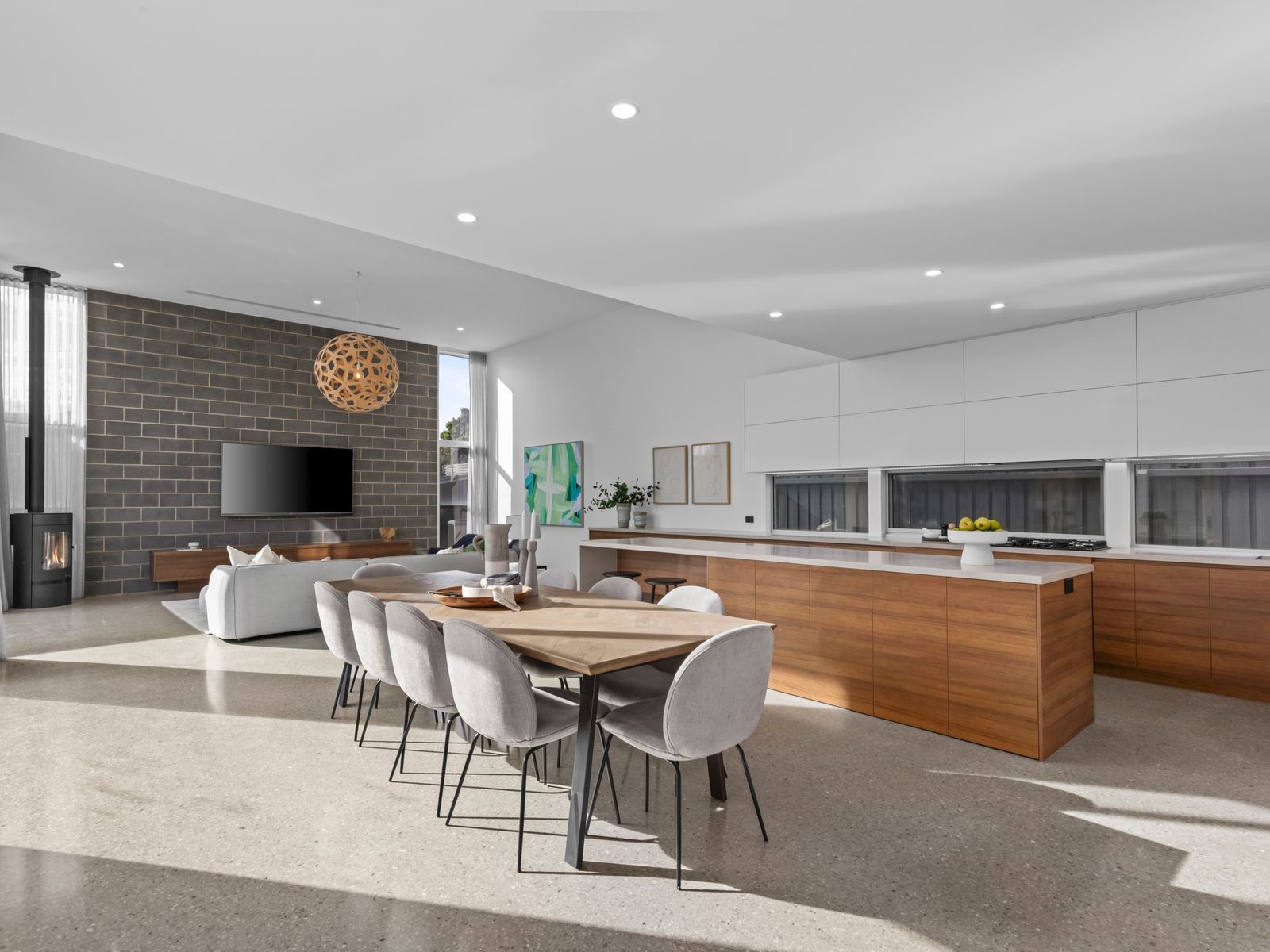64 Rippleside Drive, Torquay, Torquay - Thumbnail 3