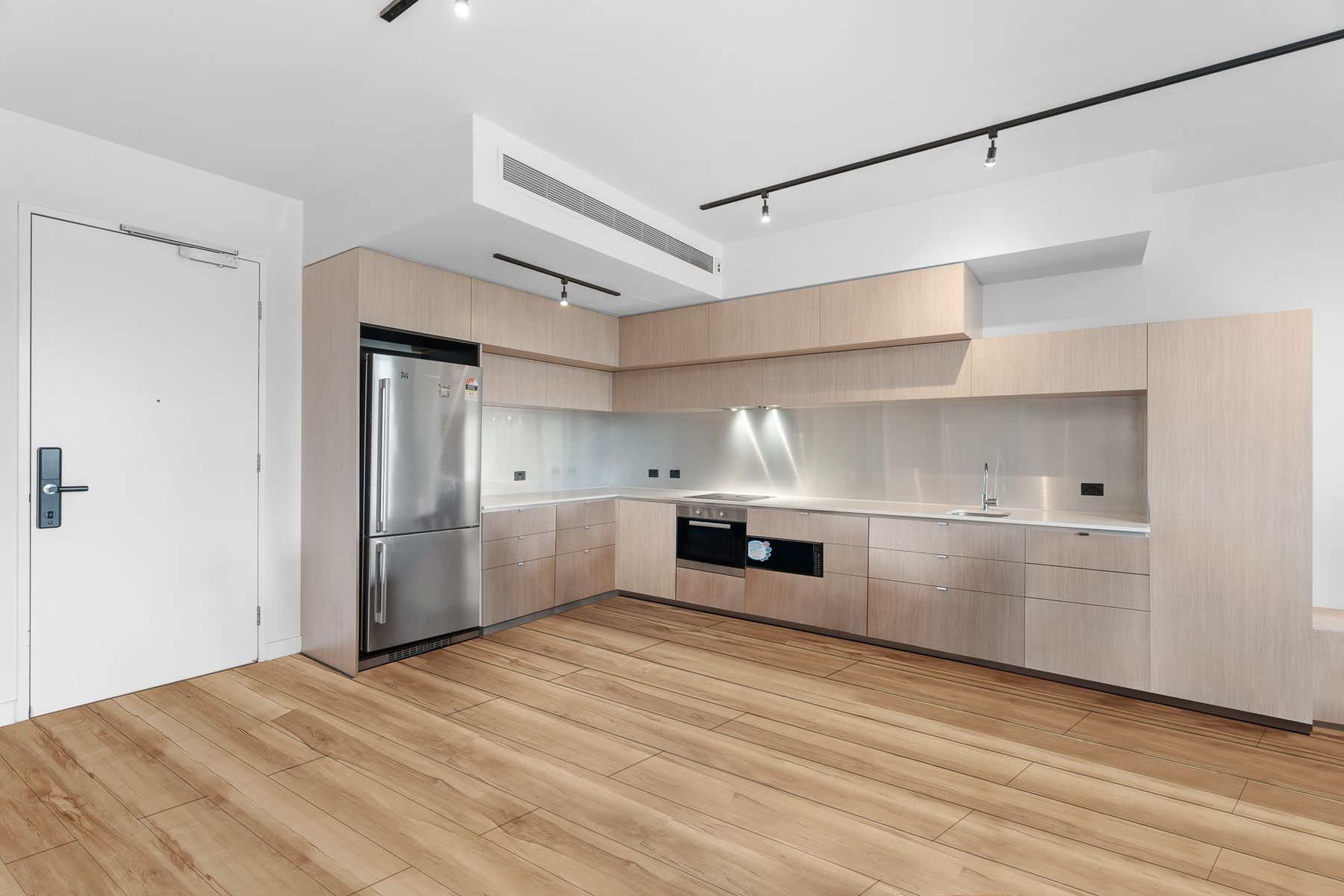 702/99 Palmerston Crescent, South Melbourne, VIC 3205, South Melbourne - Thumbnail 3
