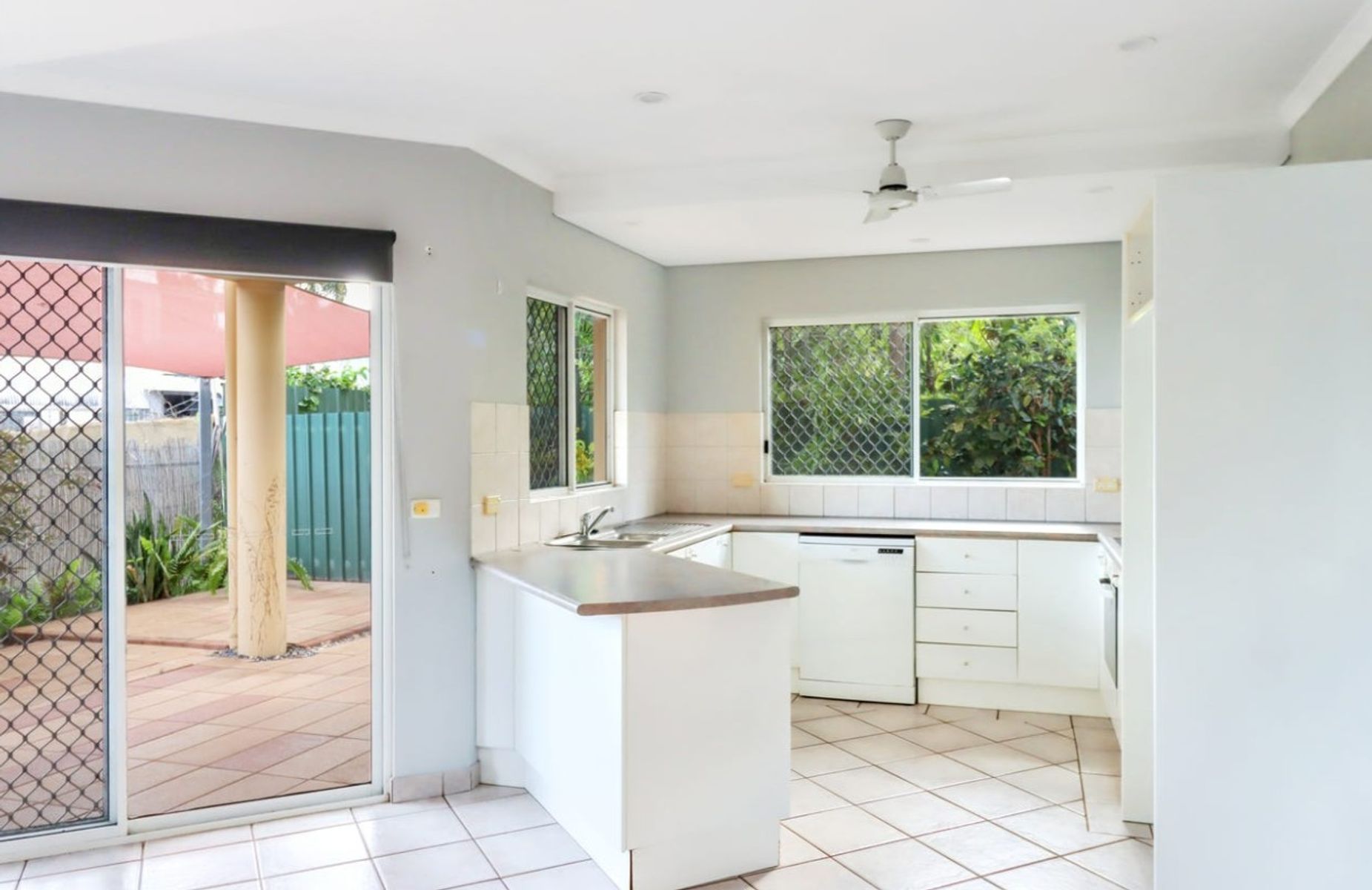 3/15 Charles Street, Stuart Park NT 0820, Stuart Park - Thumbnail 4