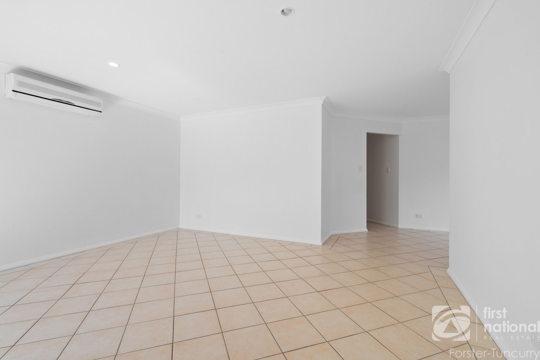 8 Hakea Place, Tuncurry NSW 2428, Tuncurry - Thumbnail 3