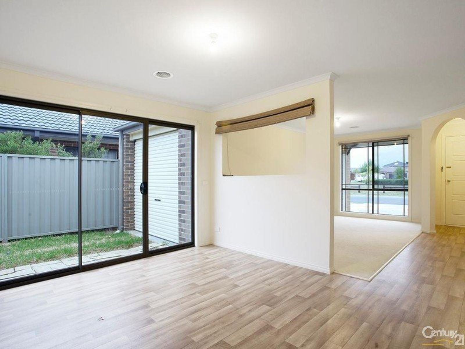 37 Statesman Circuit, Cranbourne East - Thumbnail 5