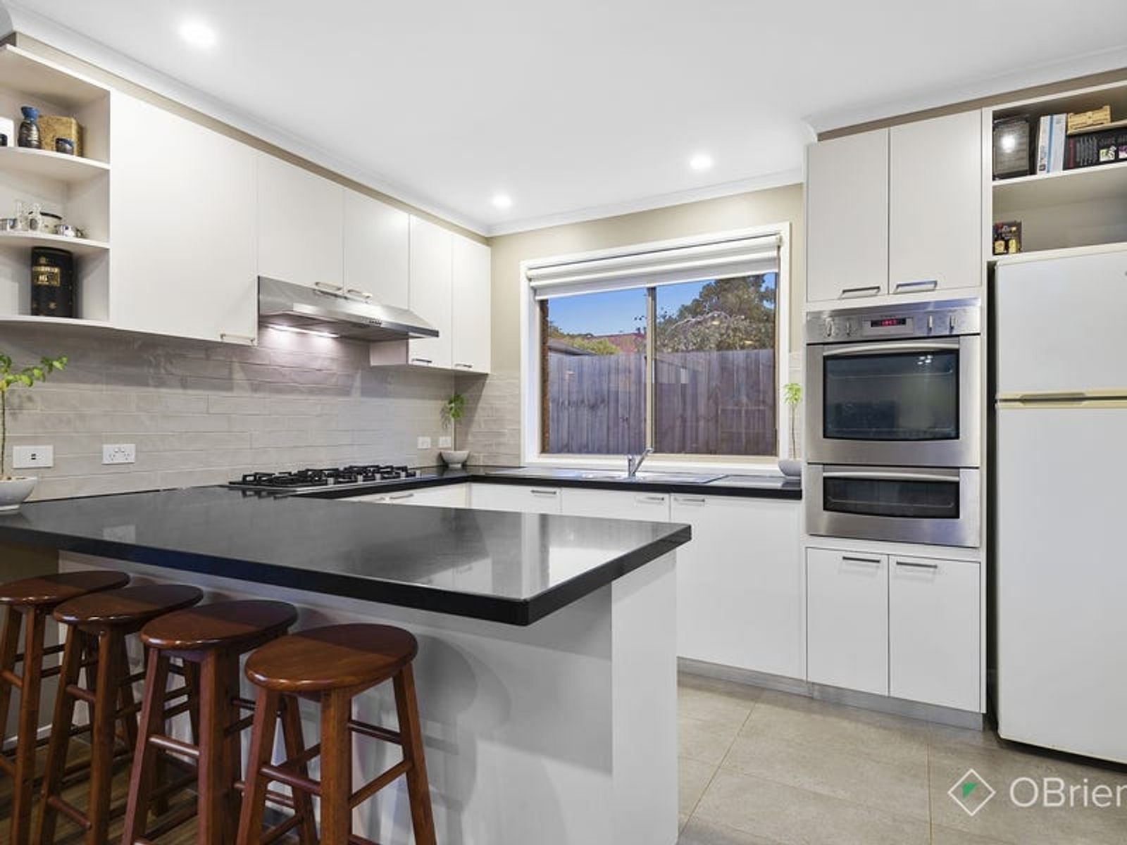 2/46 Arthur Phillip Drive, Endeavour Hills, VIC 3802, Endeavour Hills - Thumbnail 3