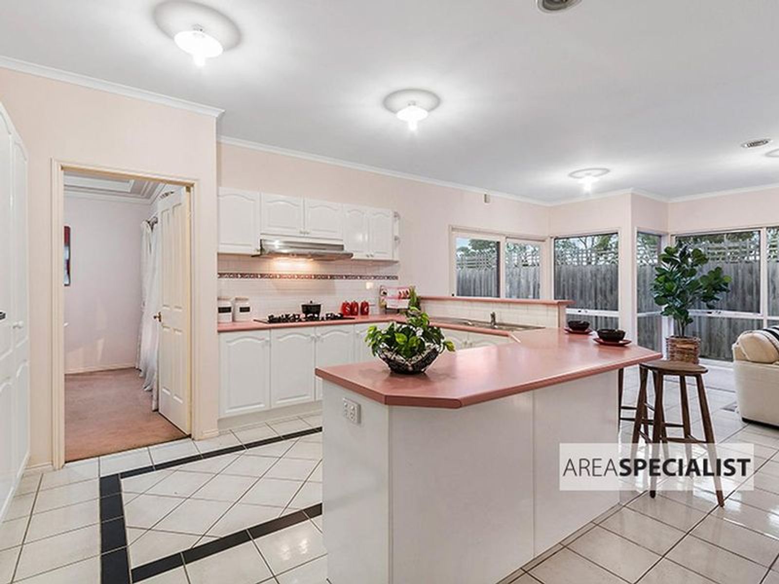 17 O'Donnell Close, Aspendale Gardens, VIC 3195, Aspendale Gardens - Thumbnail 4