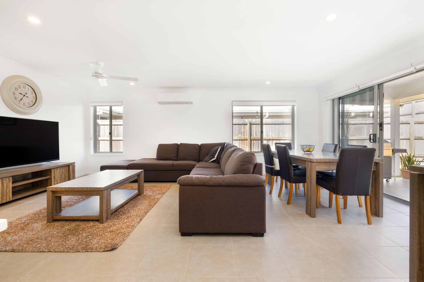 13 Chambers Ridge Boulevard, Park Ridge QLD 4125, Park Ridge - Thumbnail 4