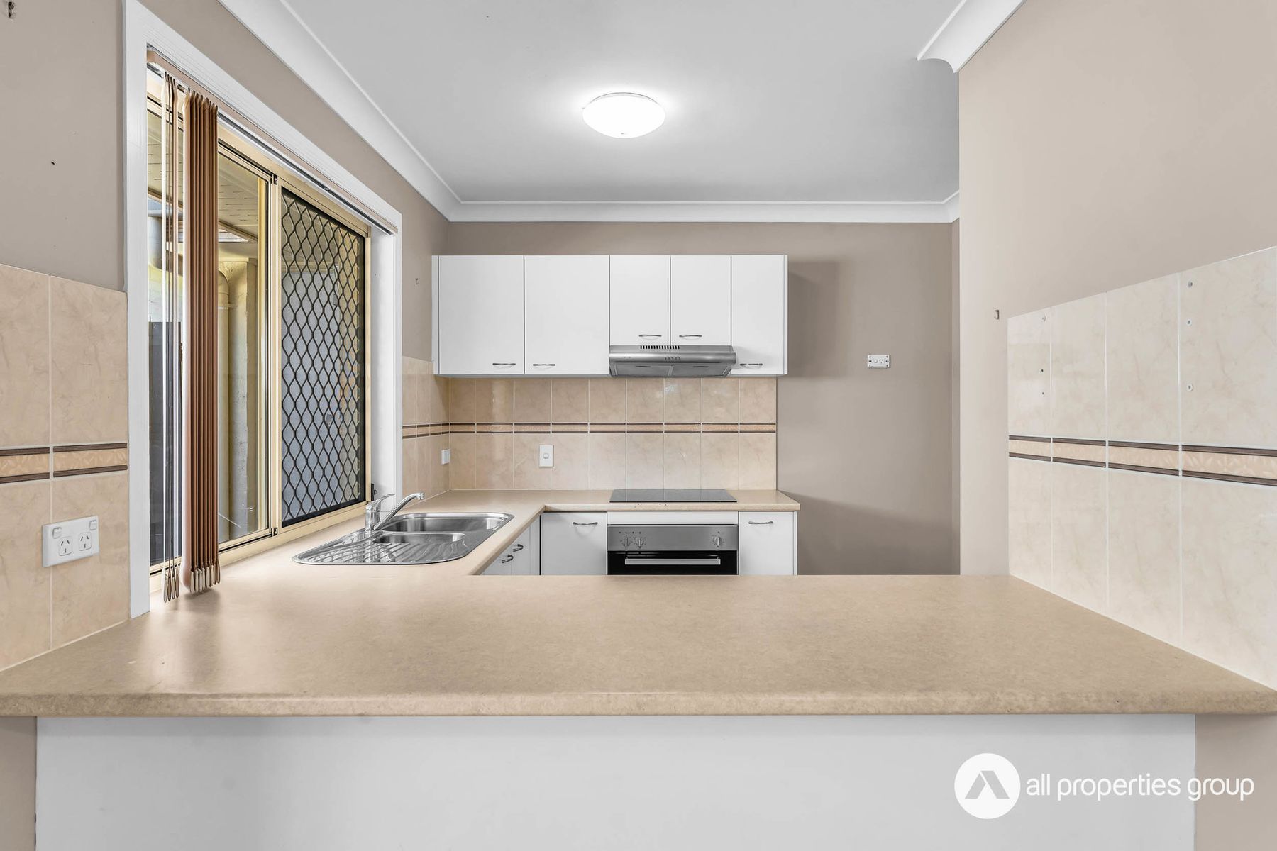 22 Frankland Avenue, Waterford QLD 4133, Waterford - Thumbnail 2