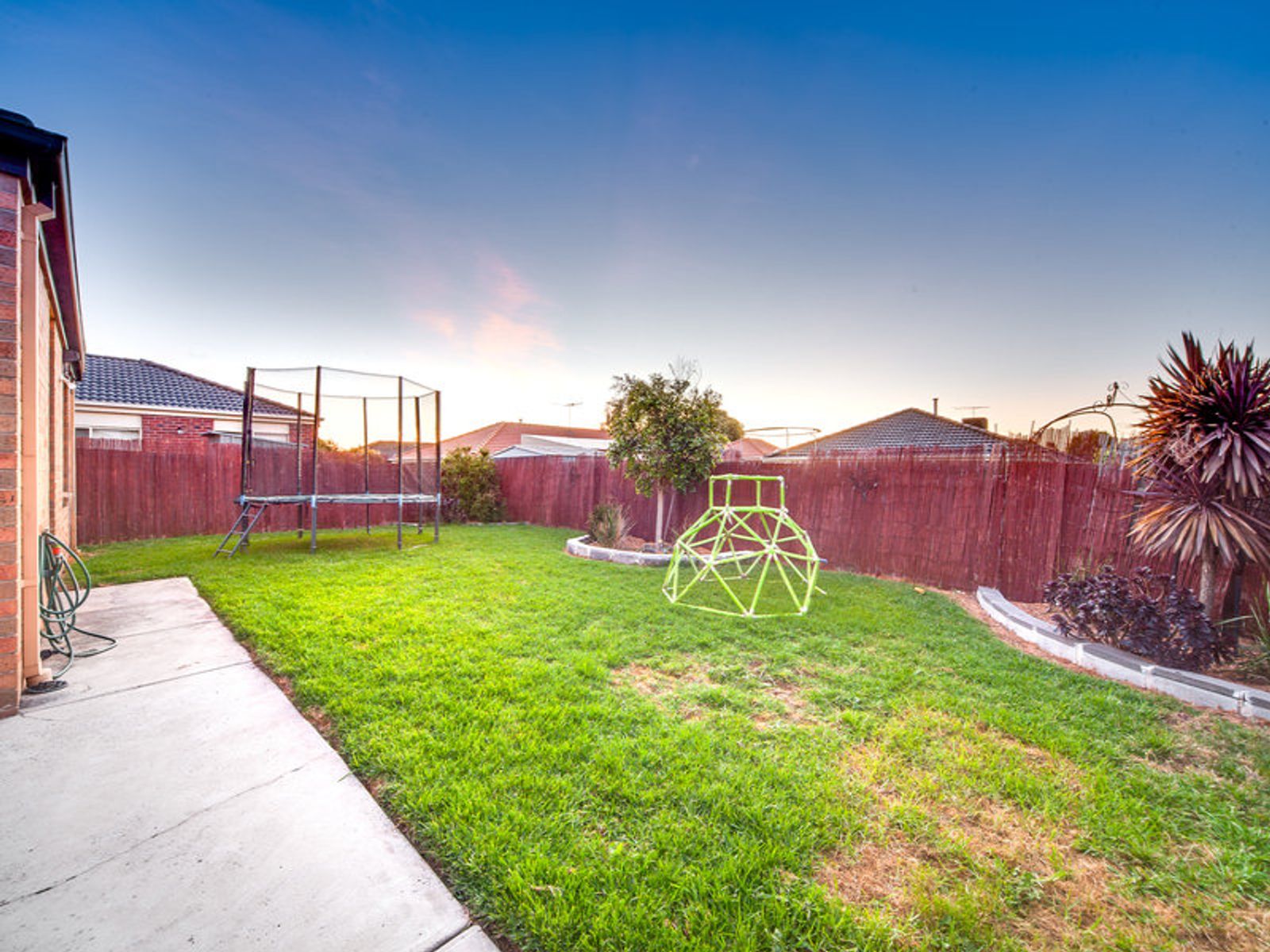 47 Dartmoor Drive, Cranbourne East, VIC 3977, Cranbourne East - Thumbnail 5