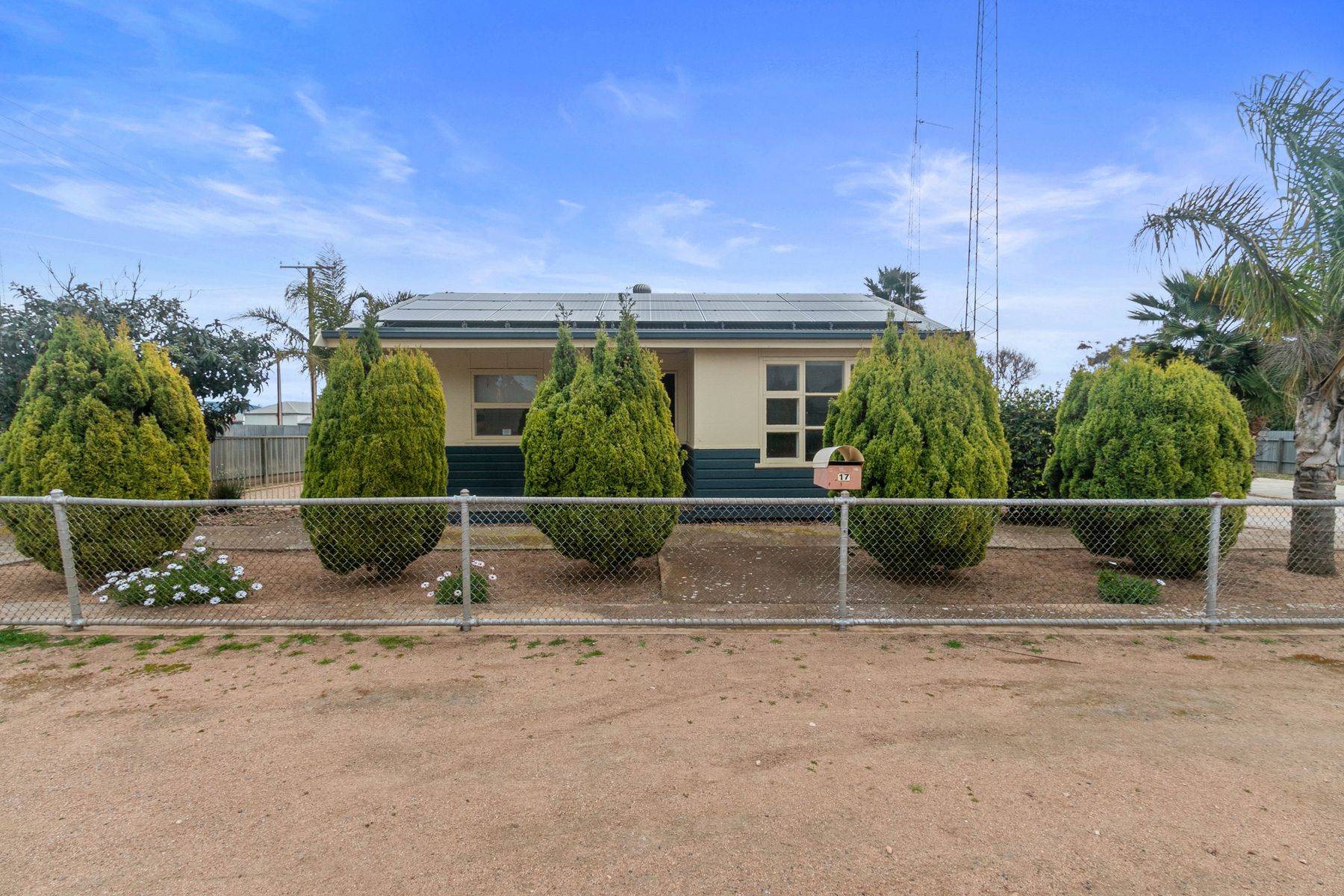 17 Young St, Wallaroo SA 5556, Wallaroo - Thumbnail 2