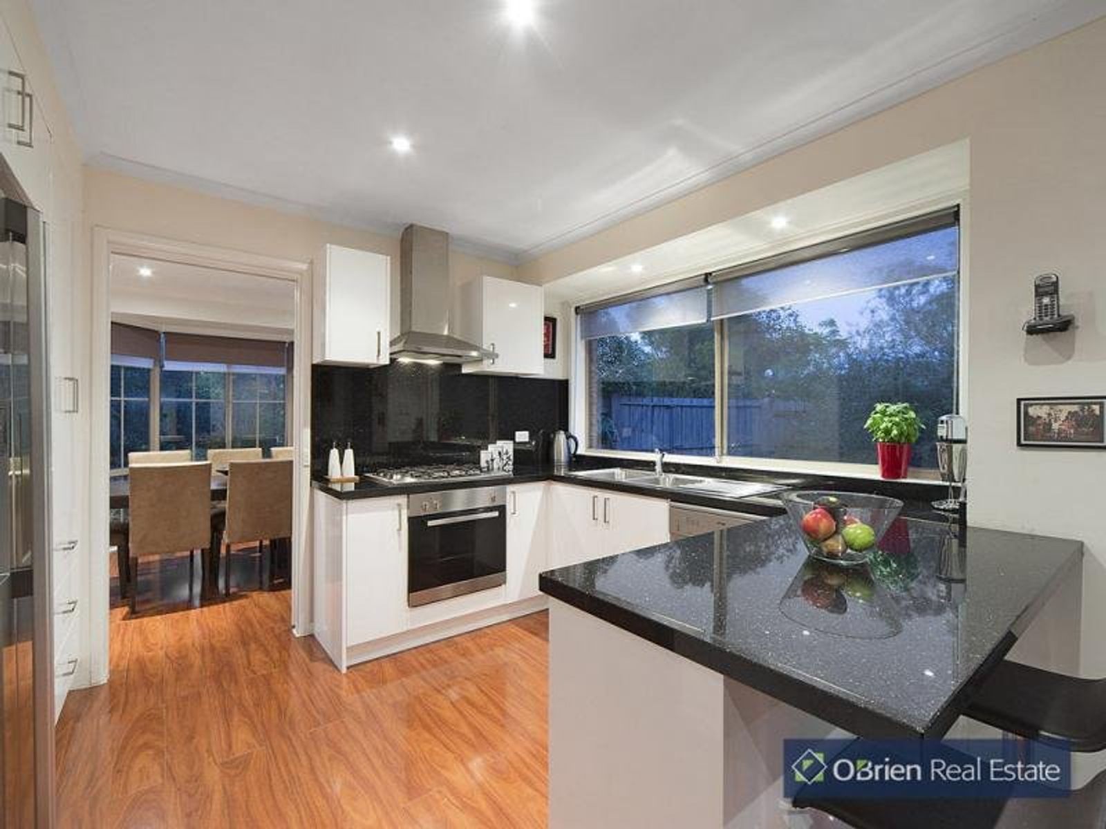 11 Wadham Court, Endeavour Hills, VIC 3802, Endeavour Hills - Thumbnail 2