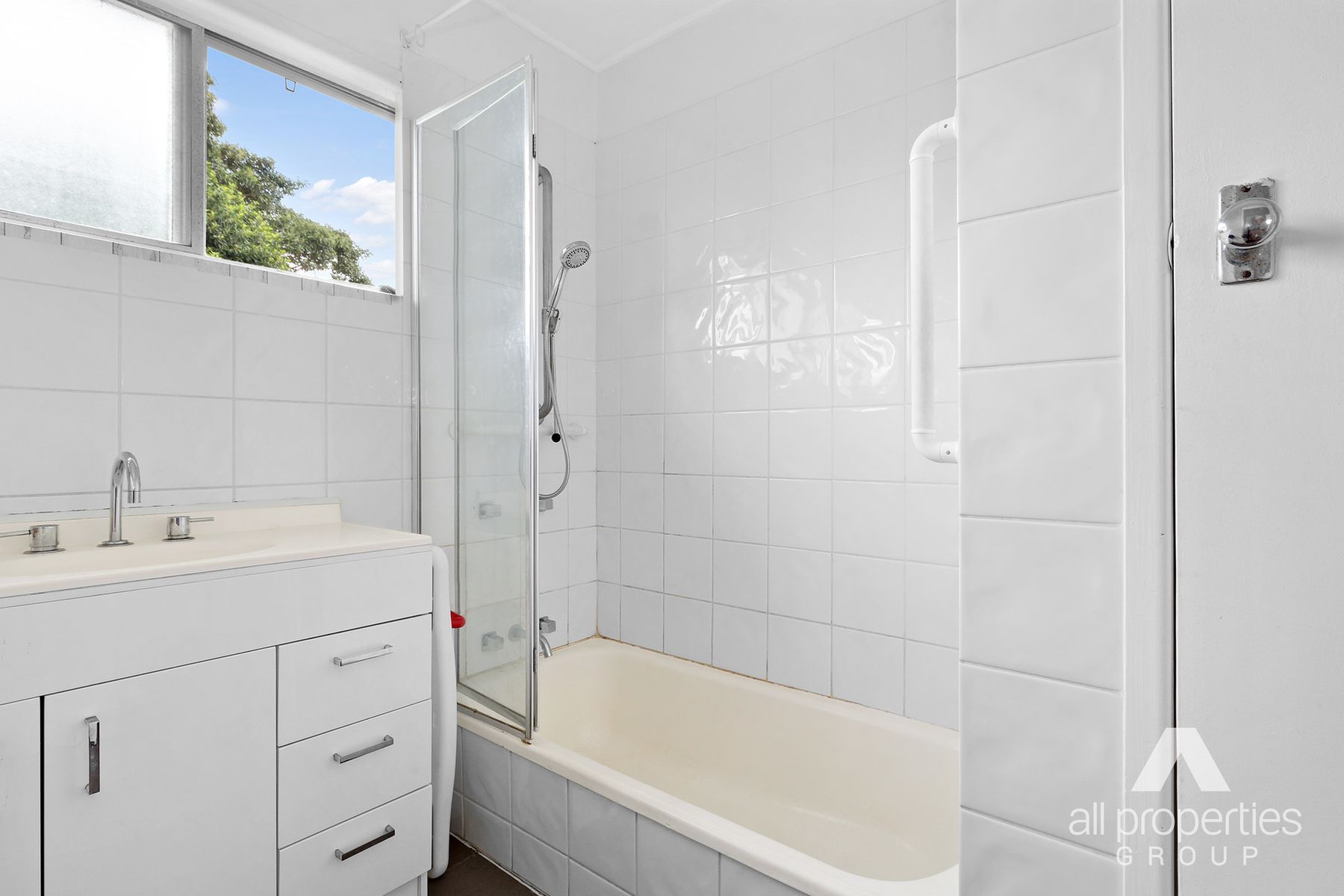 17 Redwood Street, Kingston QLD 4114, Kingston - Thumbnail 5