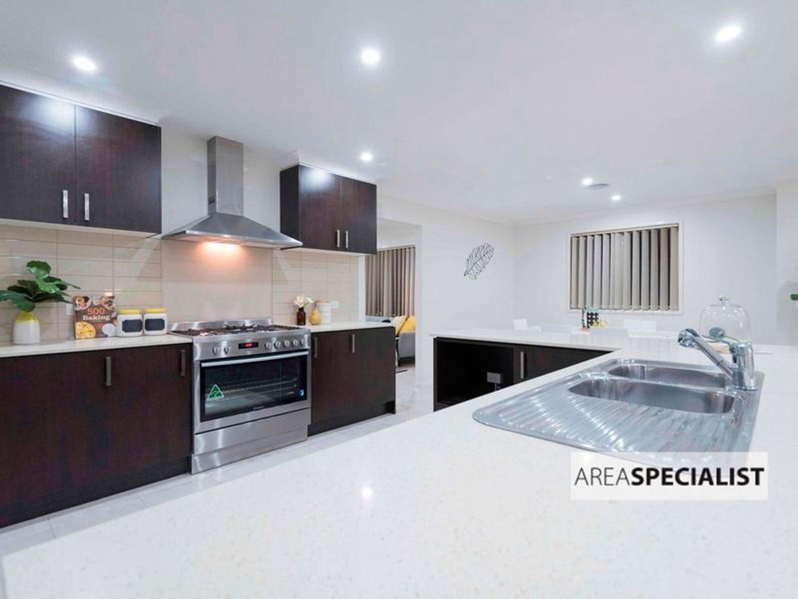 10 Scenic Avenue, Clyde, VIC 3978, Clyde - Thumbnail 7